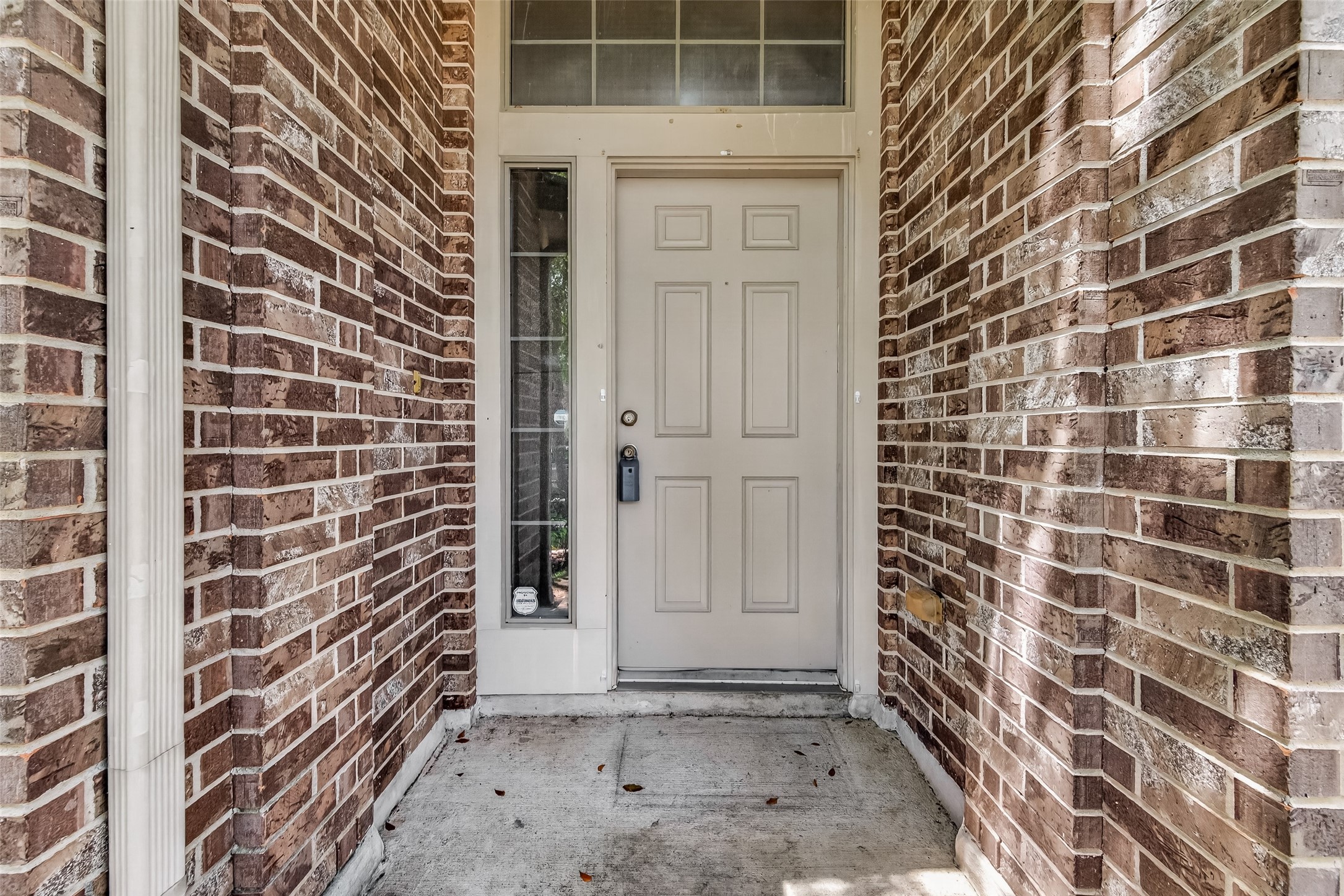 20218 Benton Springs Lane Property Photo 5