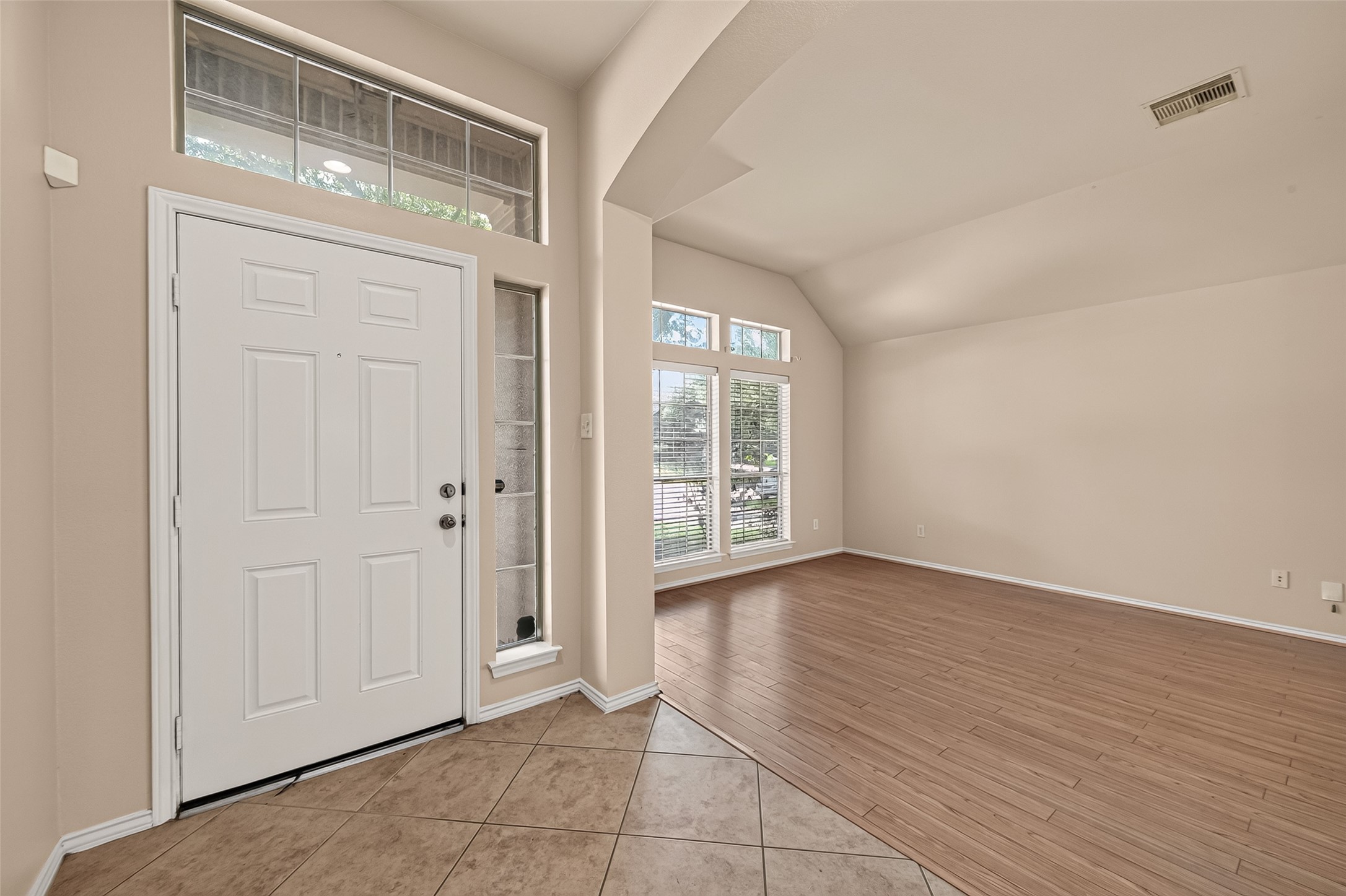 20218 Benton Springs Lane Property Photo 6