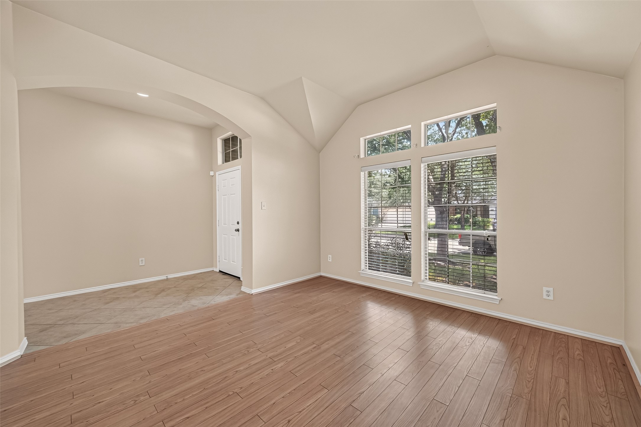 20218 Benton Springs Lane Property Photo 8