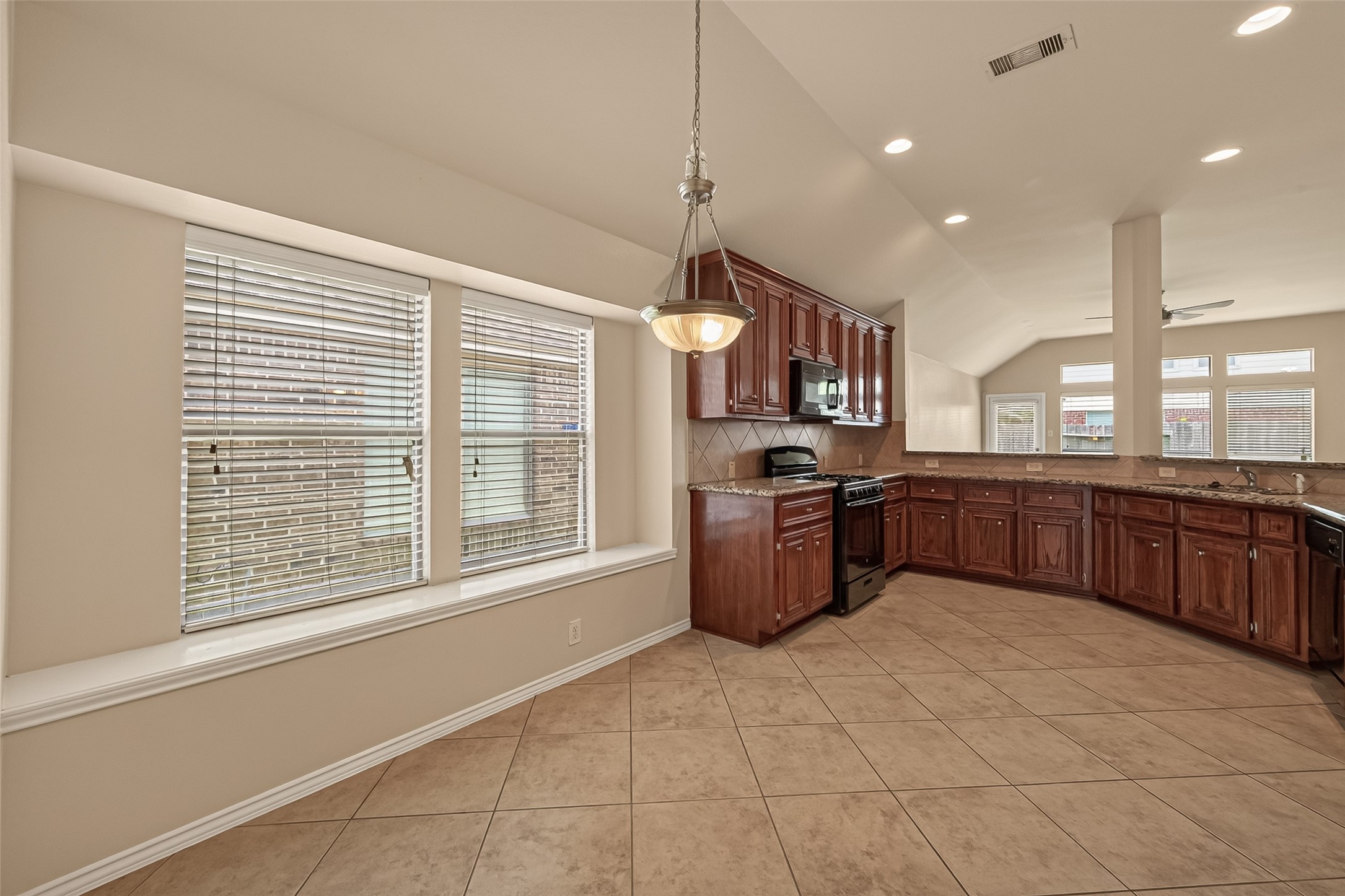 20218 Benton Springs Lane Property Photo 18