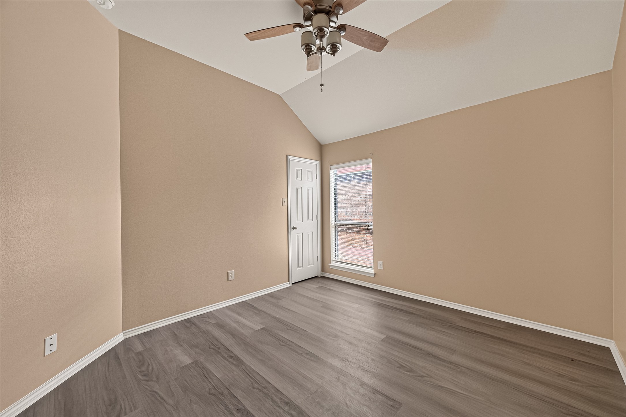 20218 Benton Springs Lane Property Photo 27
