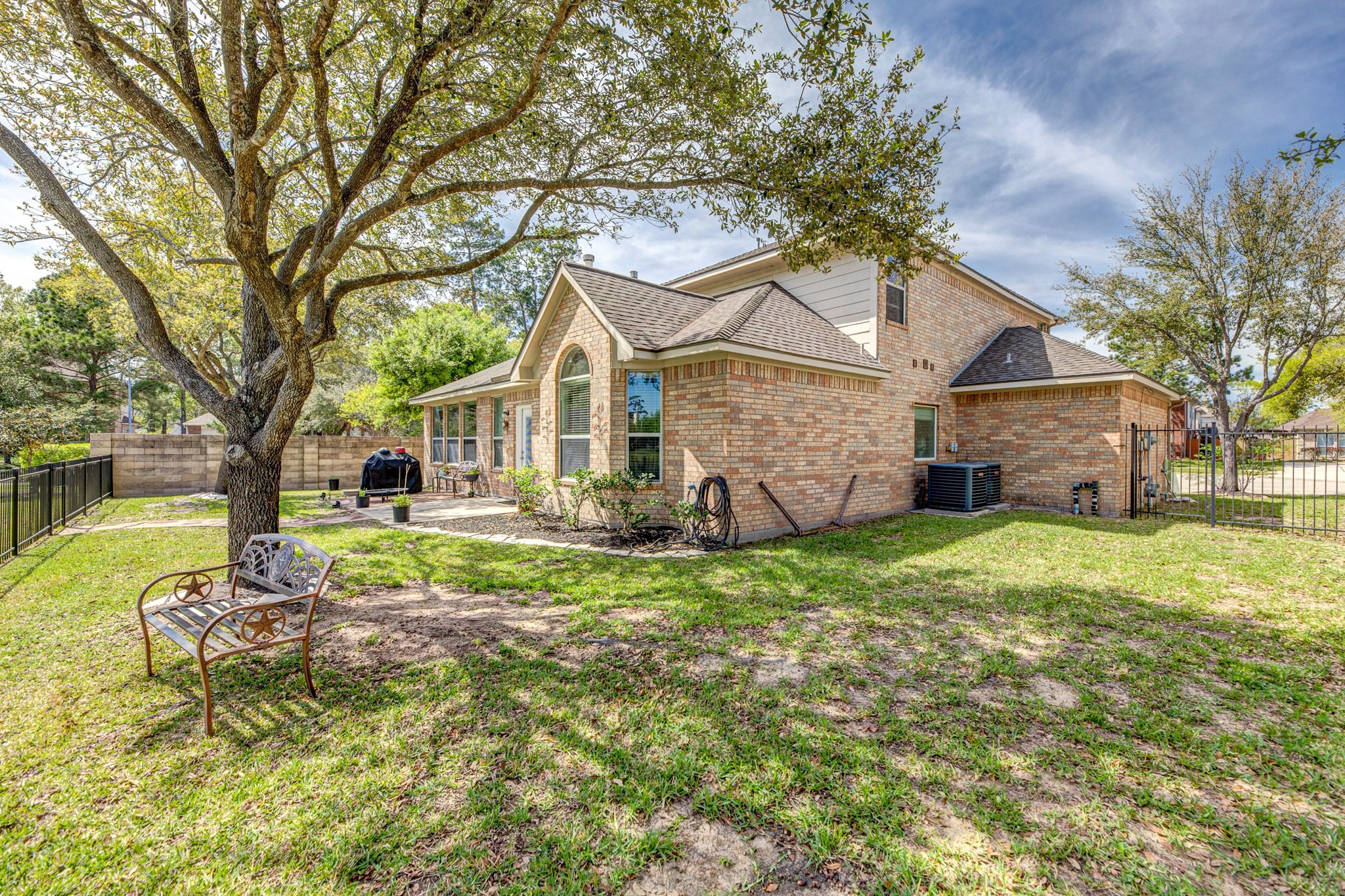 3002 Vincent Crossing Drive Property Photo 44
