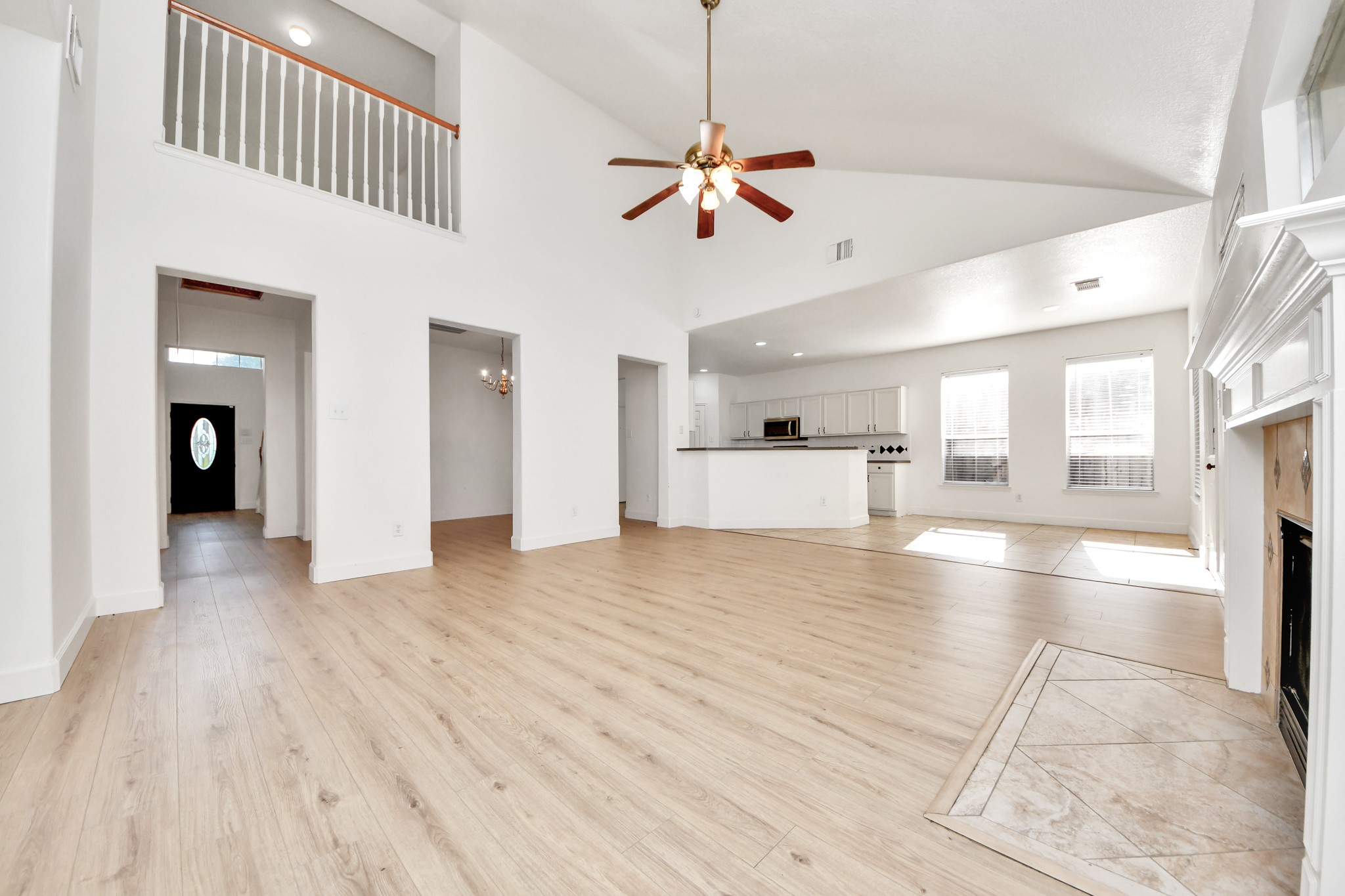 13515 Scarab Drive Property Photo 4