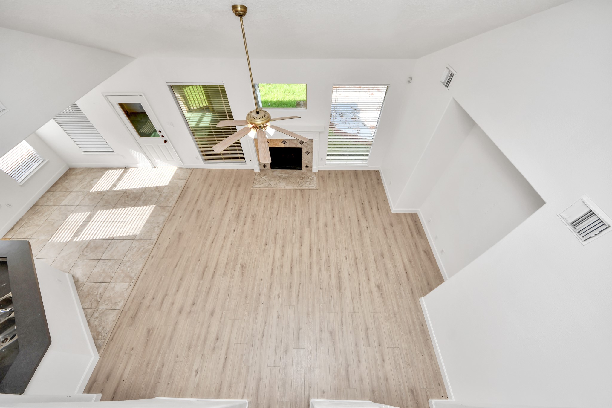 13515 Scarab Drive Property Photo 14