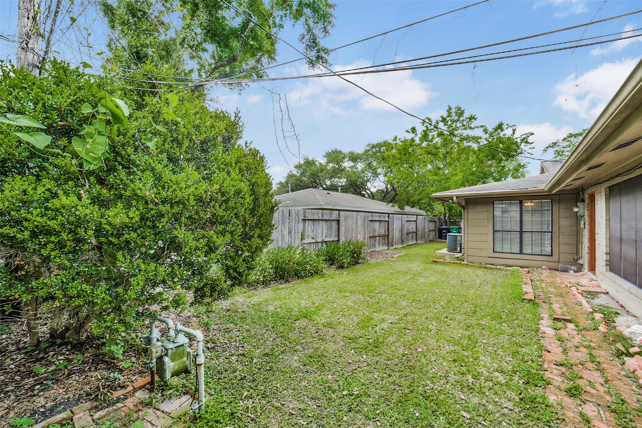 5147 Beechnut Street Property Photo 24