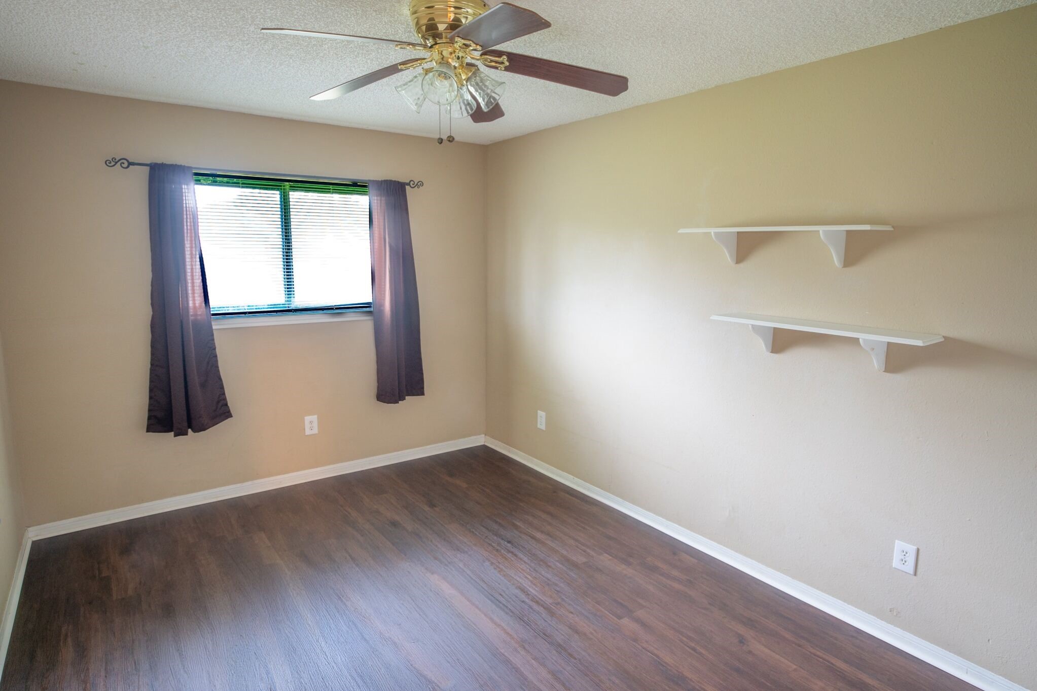 103 Sunflower Street Property Photo 17