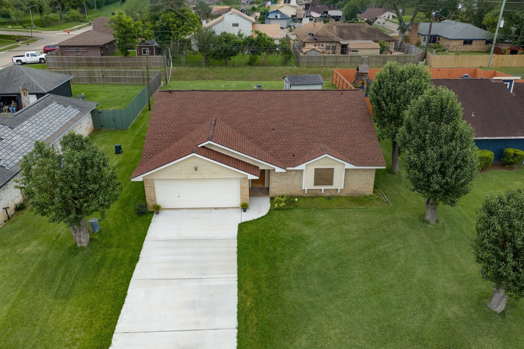 103 Sunflower Street Property Photo 25