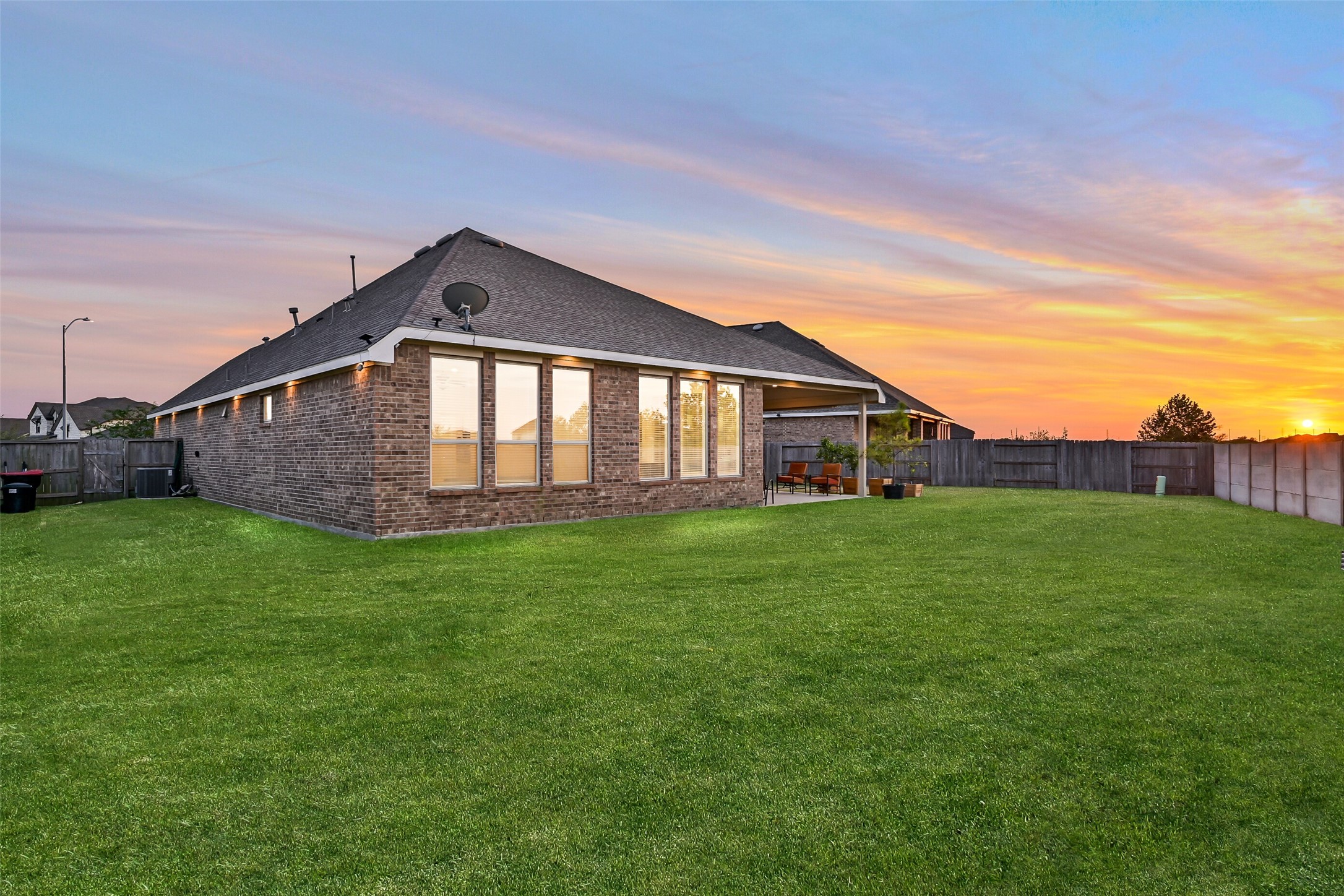 4827 Stoney Terrace Trail Property Photo 3