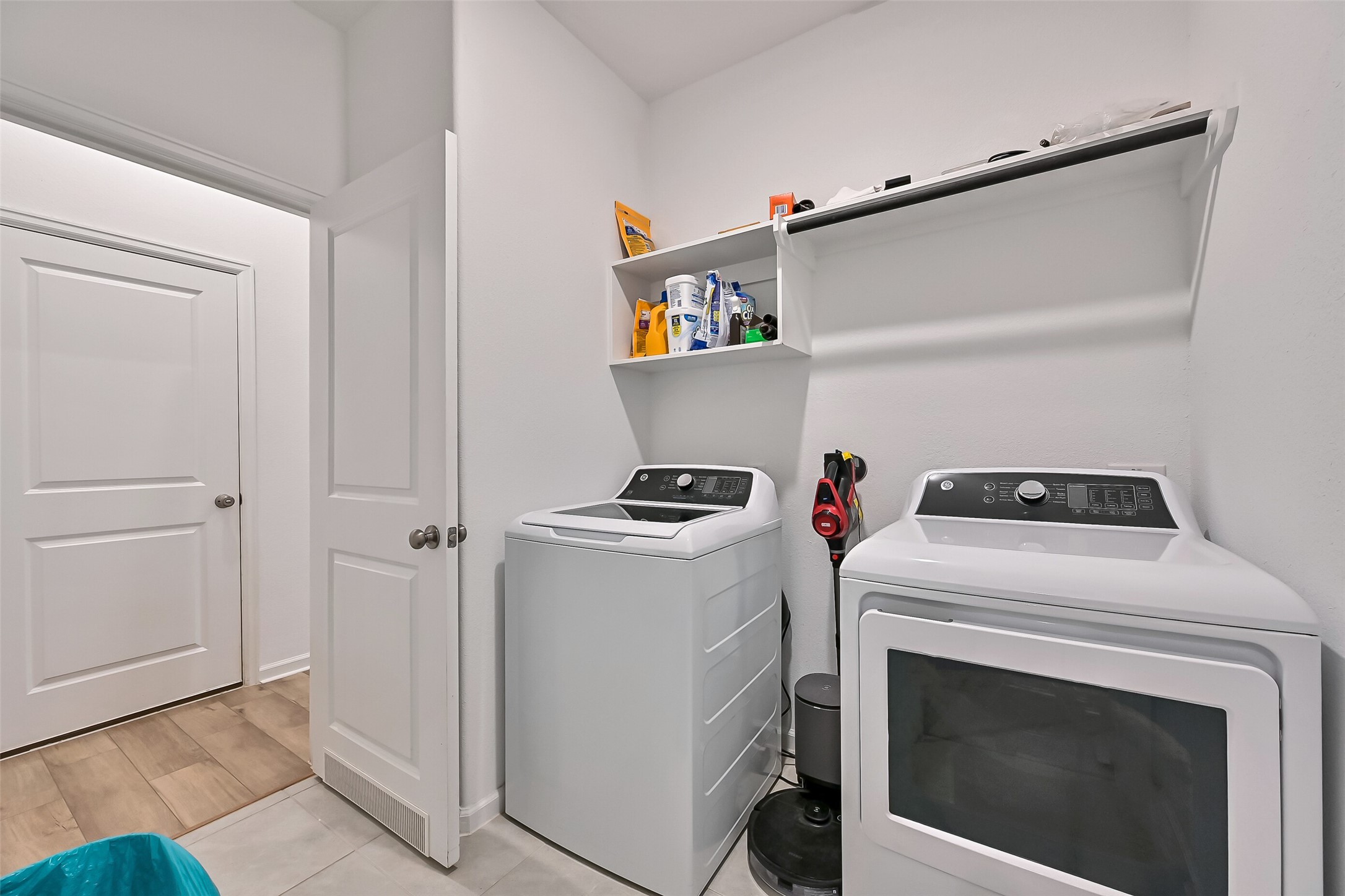 4827 Stoney Terrace Trail Property Photo 17