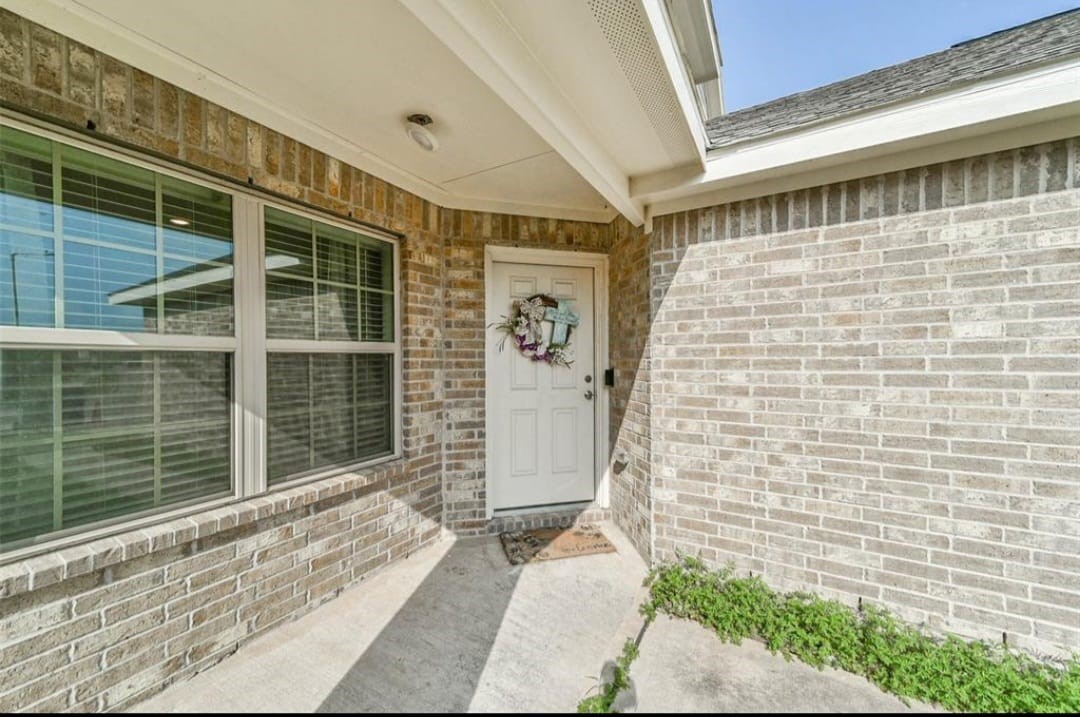 162 Kelly Street Property Photo 2