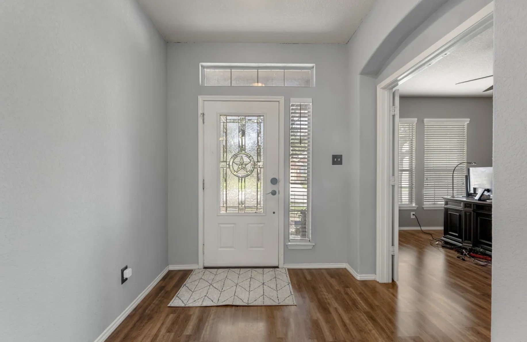 3517 Enchanted Property Photo 7
