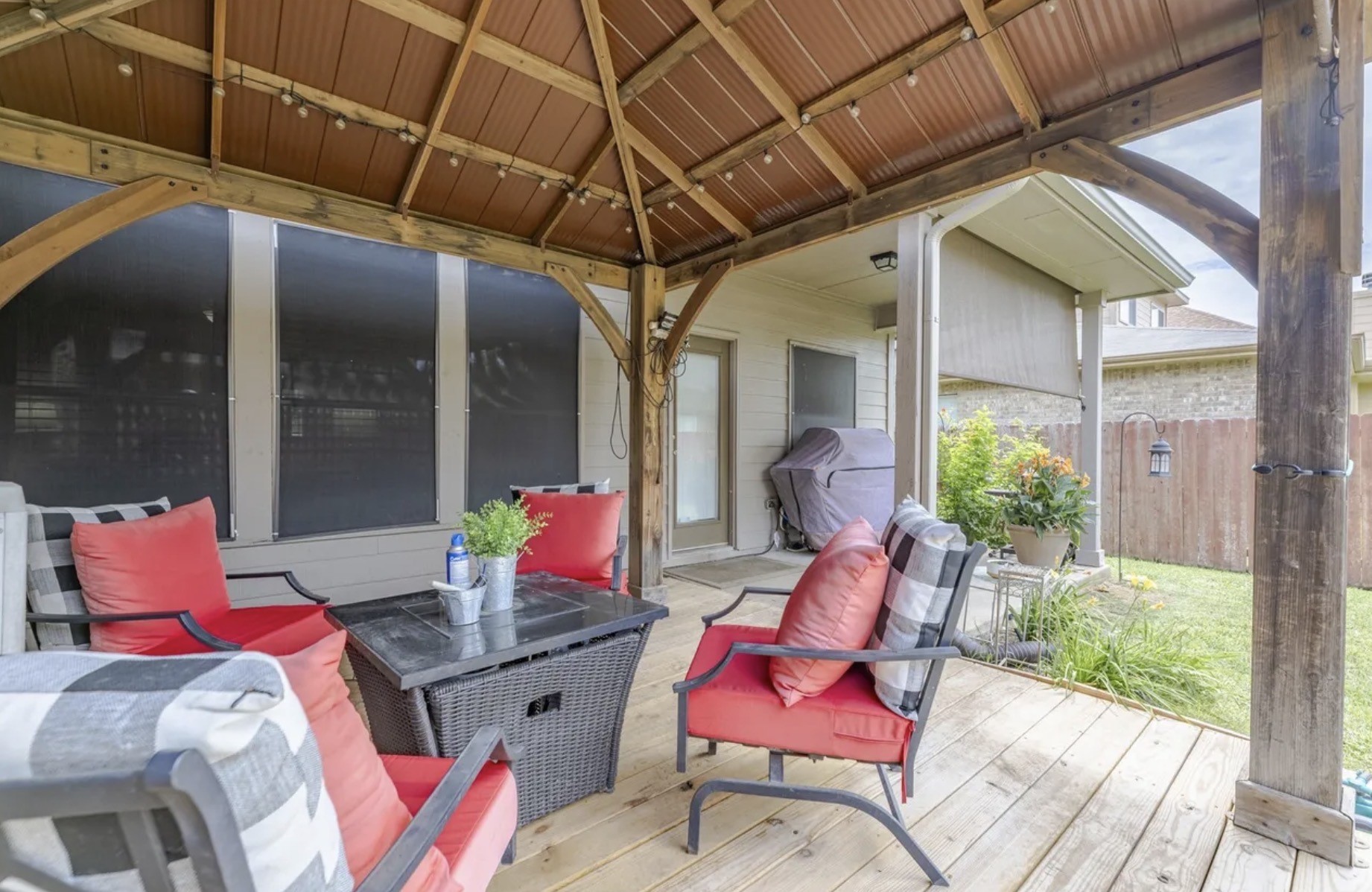 3517 Enchanted Property Photo 16