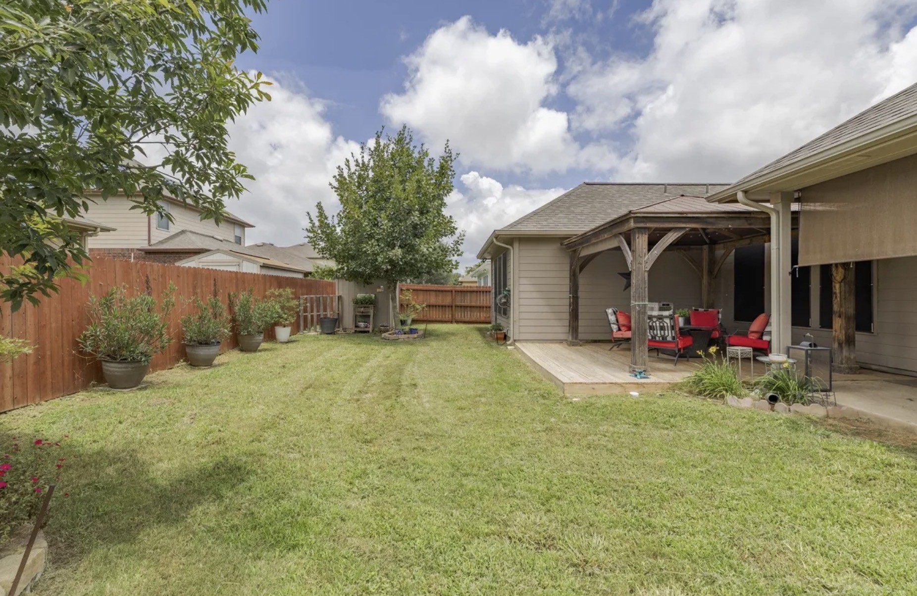 3517 Enchanted Property Photo 18