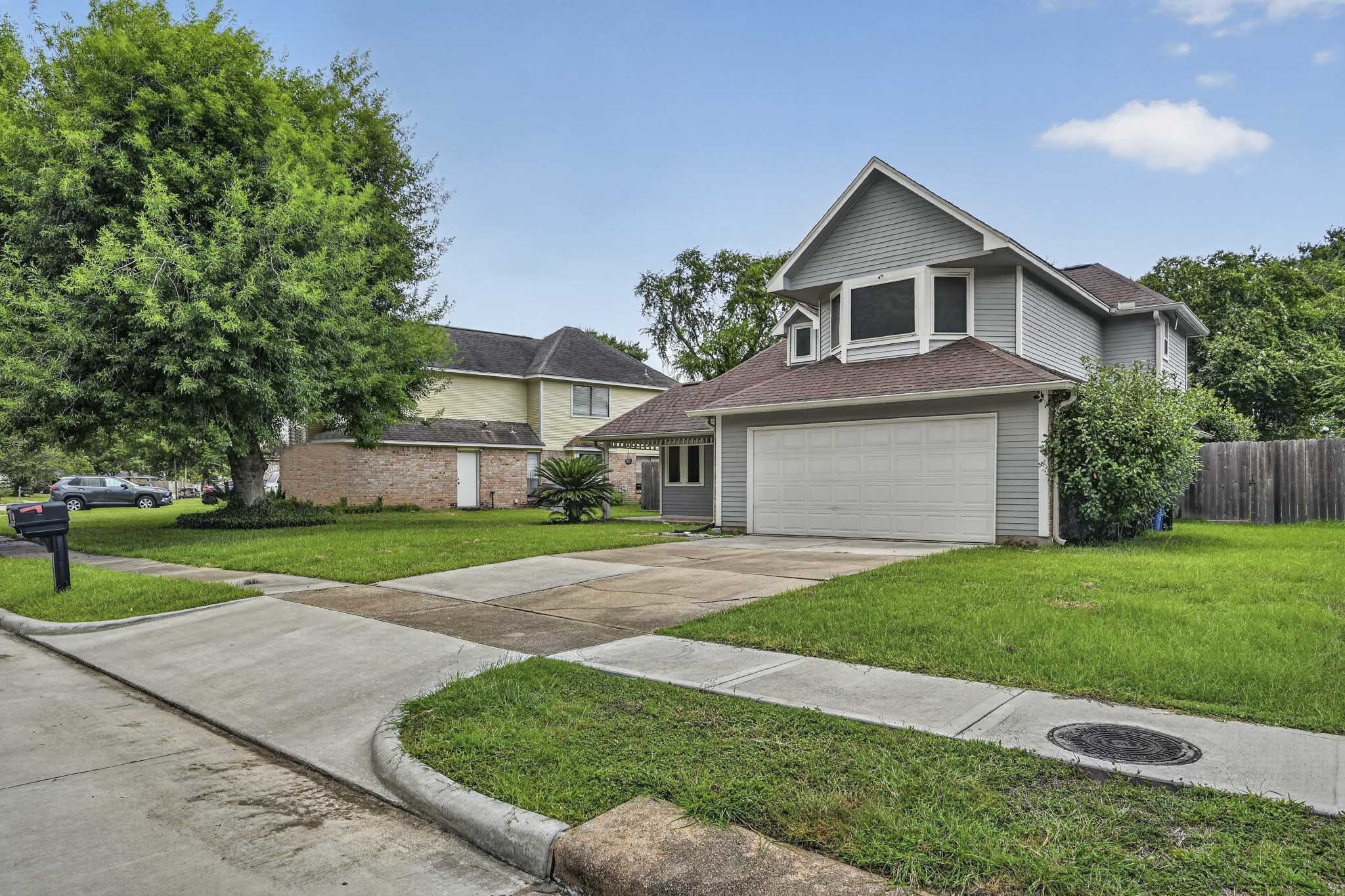 11214 Hambleton Way Property Photo 1