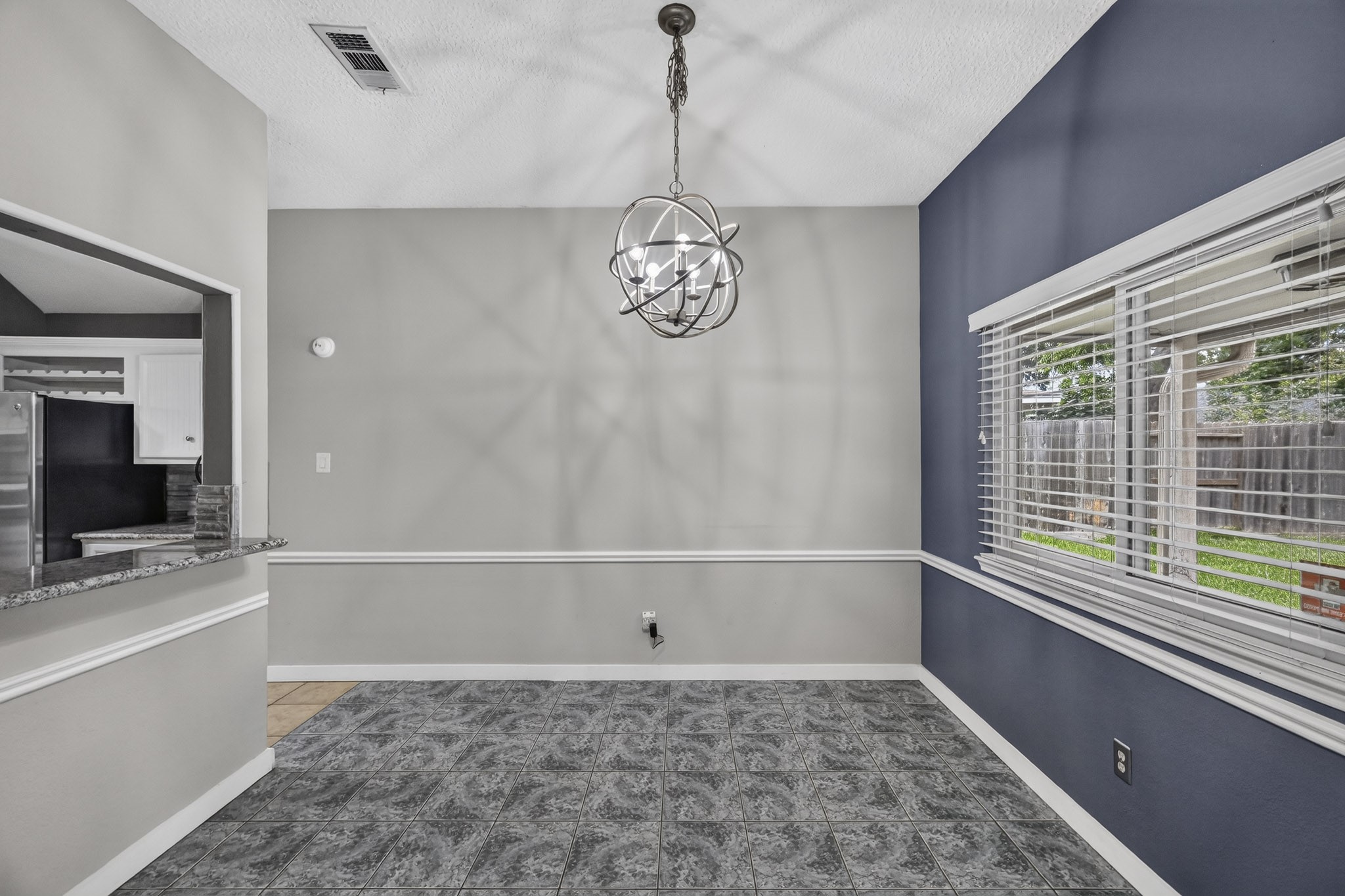 11214 Hambleton Way Property Photo 14