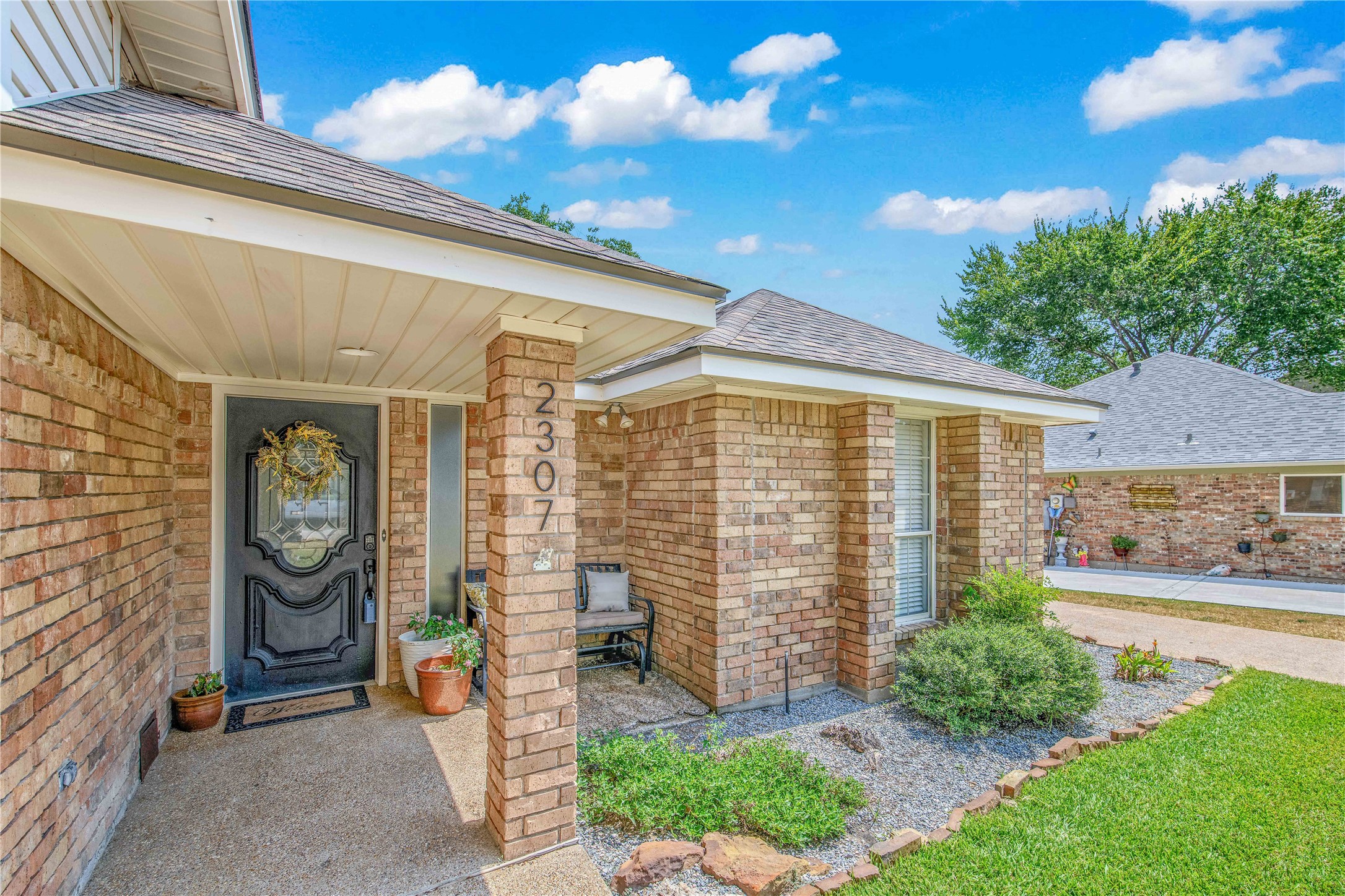 2307 W Briargate Drive Property Photo 30