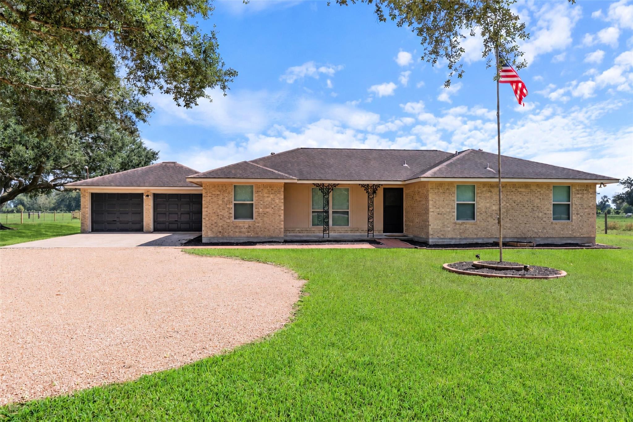 1128 County Road 117, Wharton Tx 77488 Property Photo 1