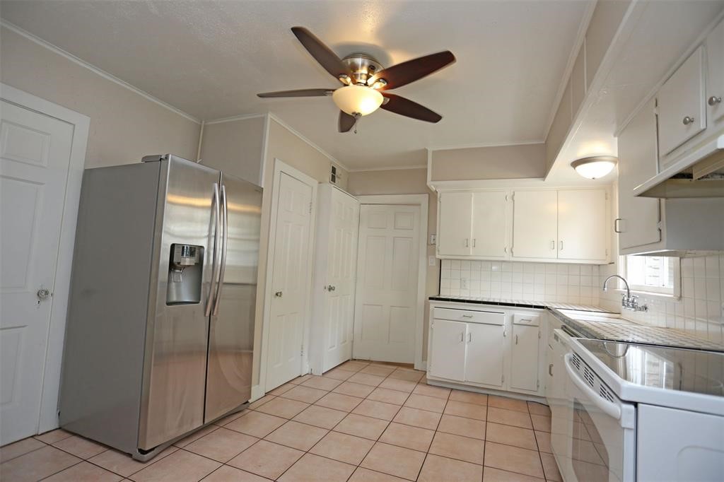 5625 Jackson Street Property Photo 7