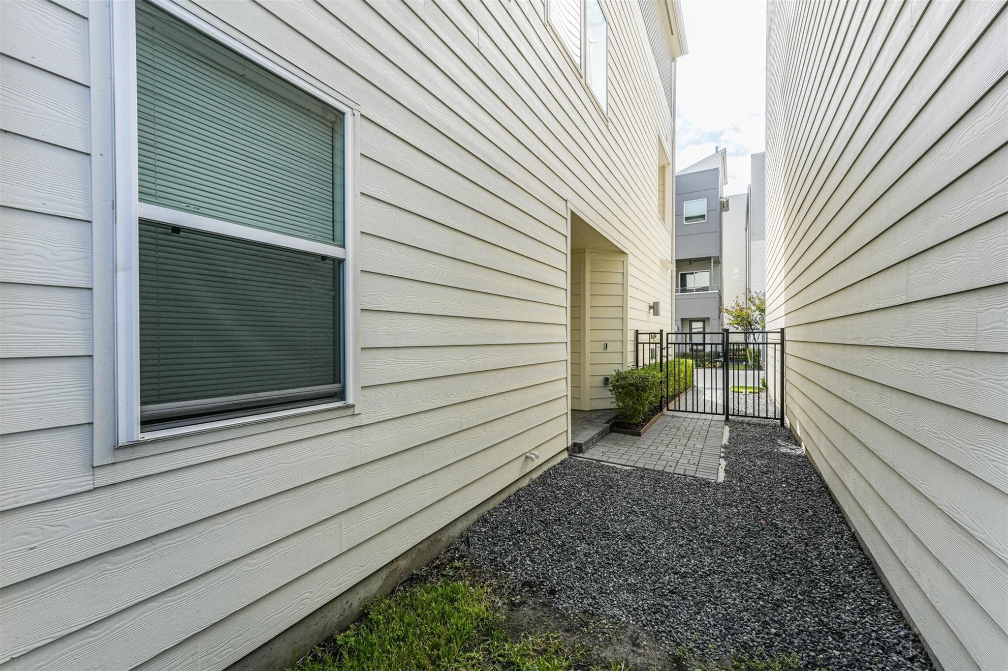 2705 Eado Edge Court Court Property Photo 44
