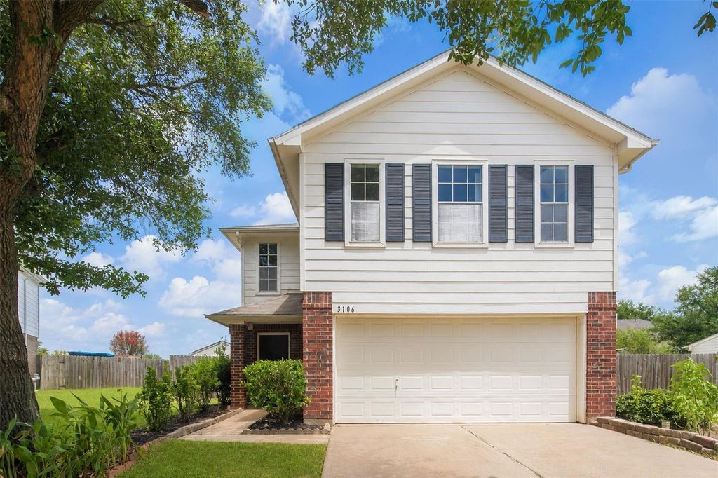 3106 Snug Harbour Court Property Photo 1