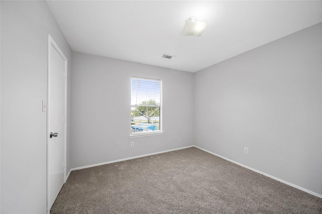 3106 Snug Harbour Court Property Photo 13
