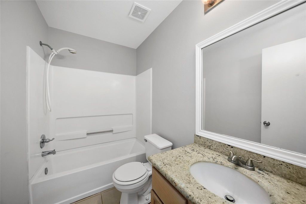 3106 Snug Harbour Court Property Photo 14