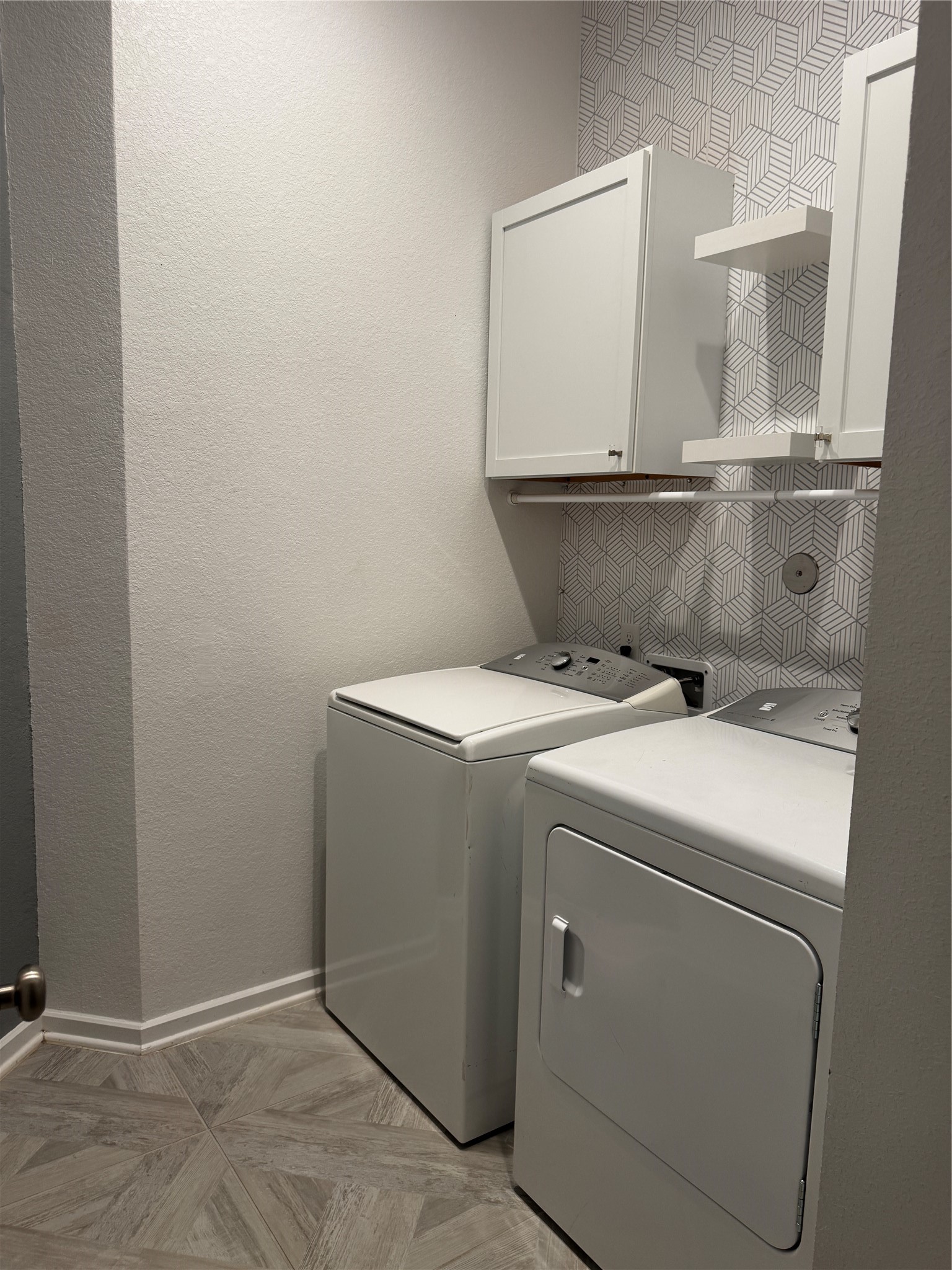 4594 Silver Moon Drive Property Photo 16