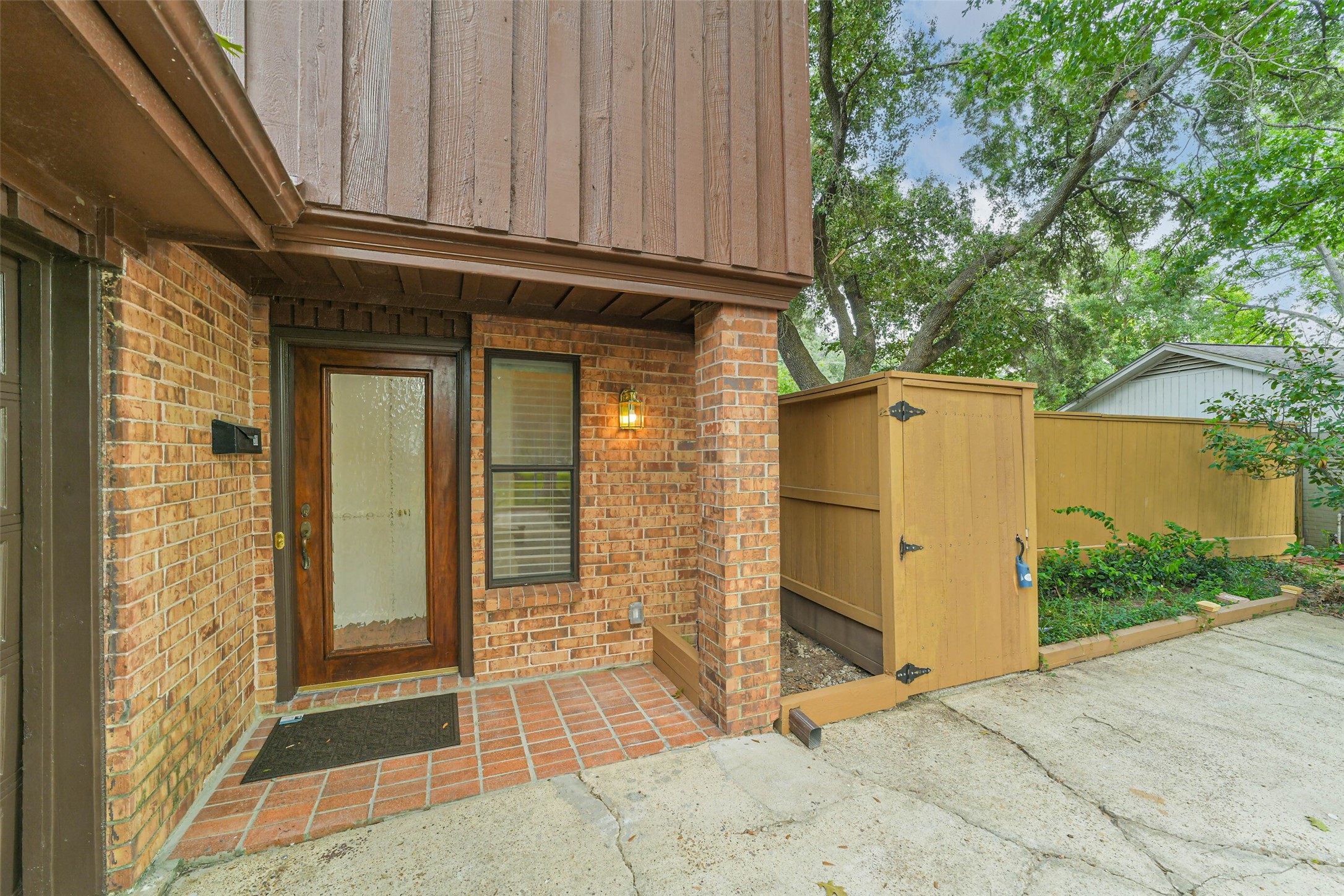 3111 Rockyridge Drive Property Photo 1