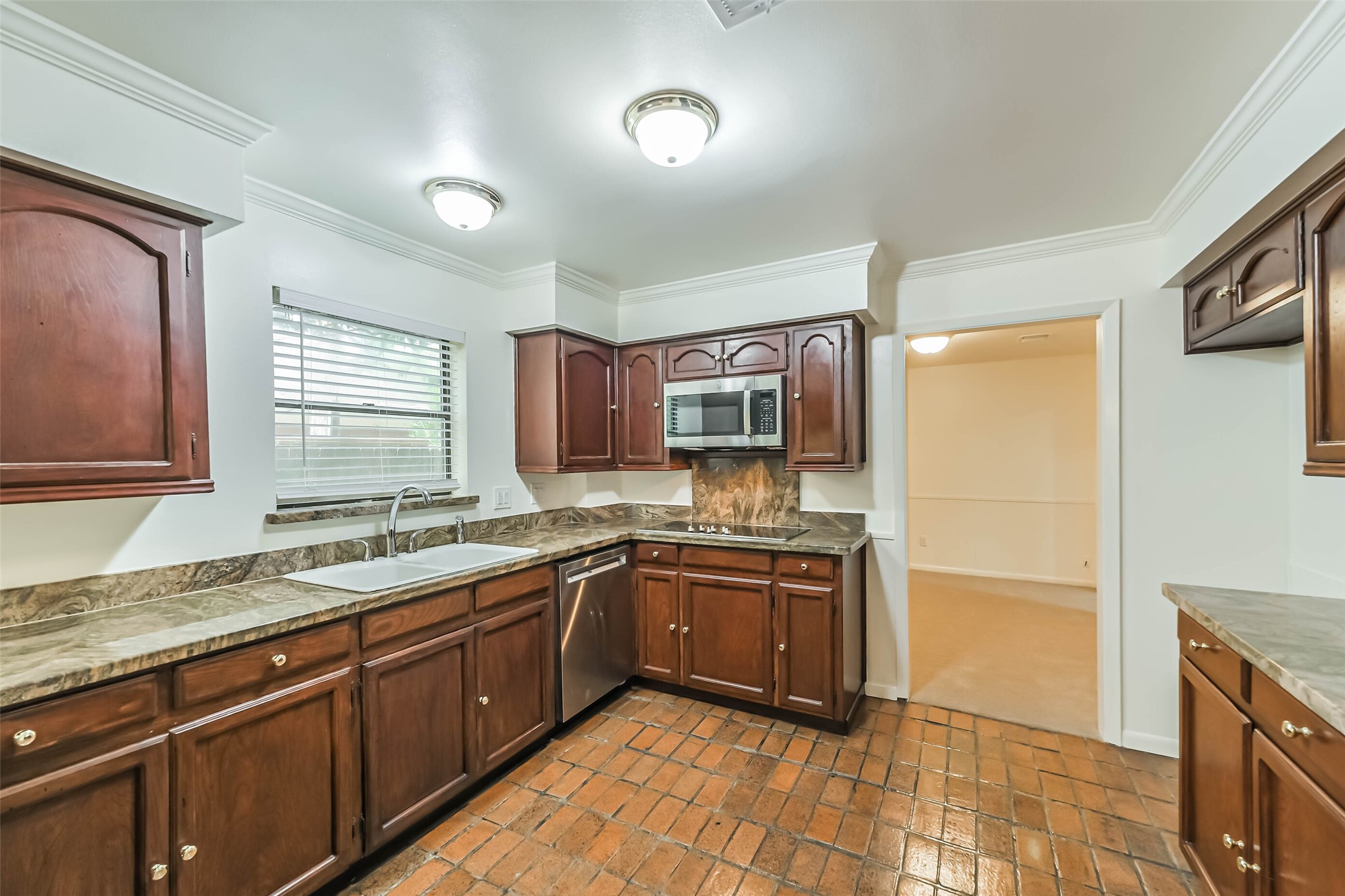 3111 Rockyridge Drive Property Photo 14
