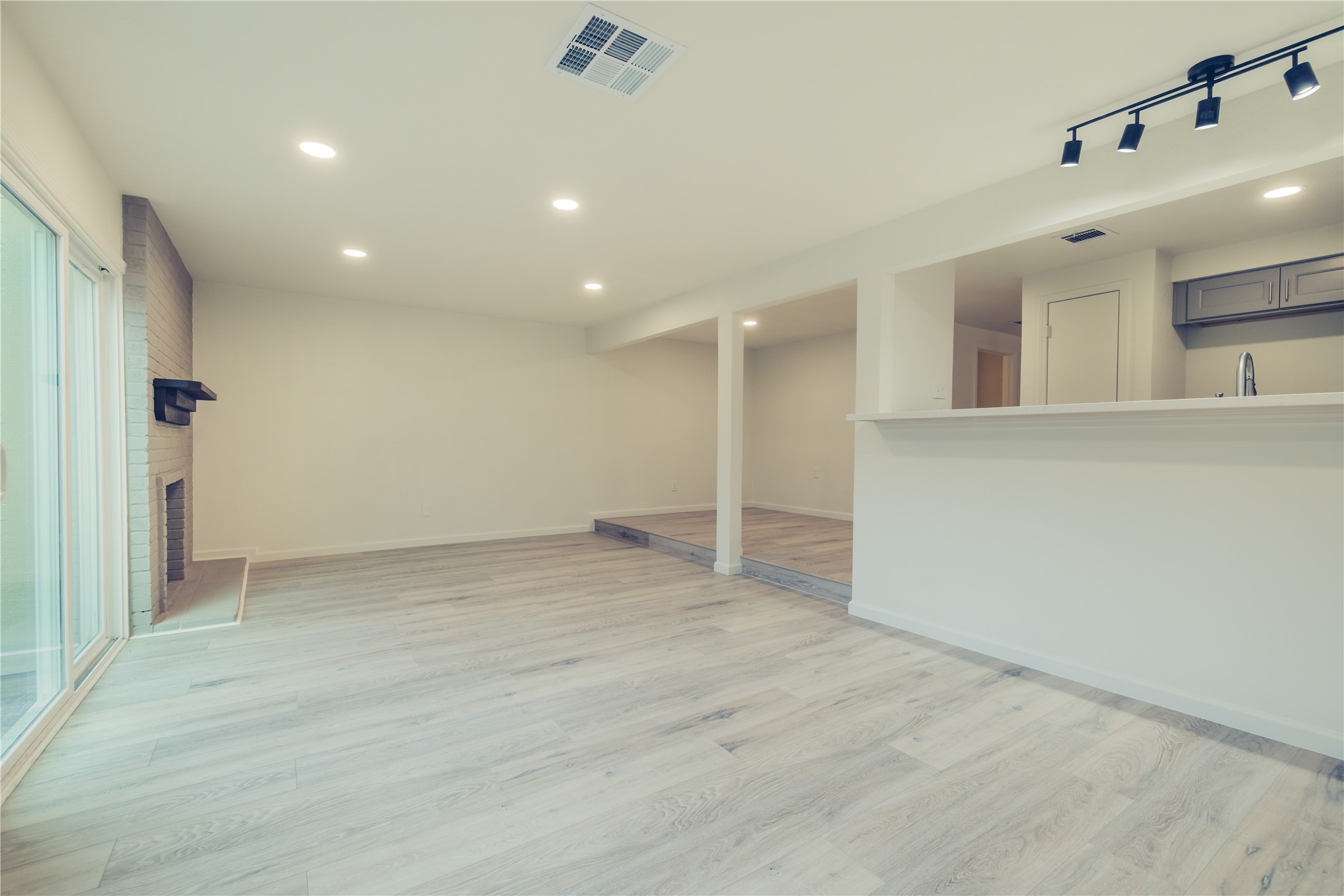 12553 Wellington Park Drive Property Photo 1
