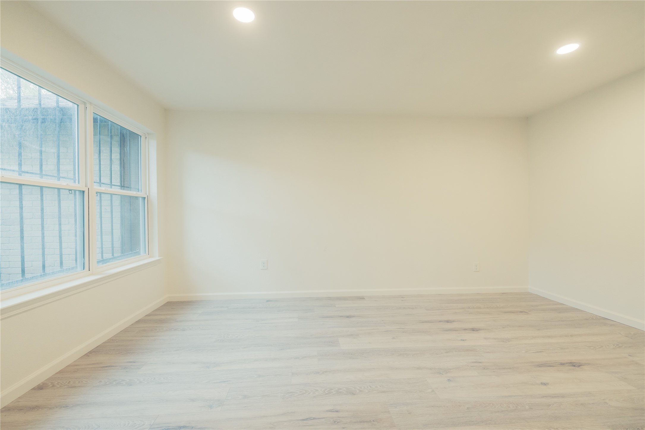 12553 Wellington Park Drive Property Photo 15