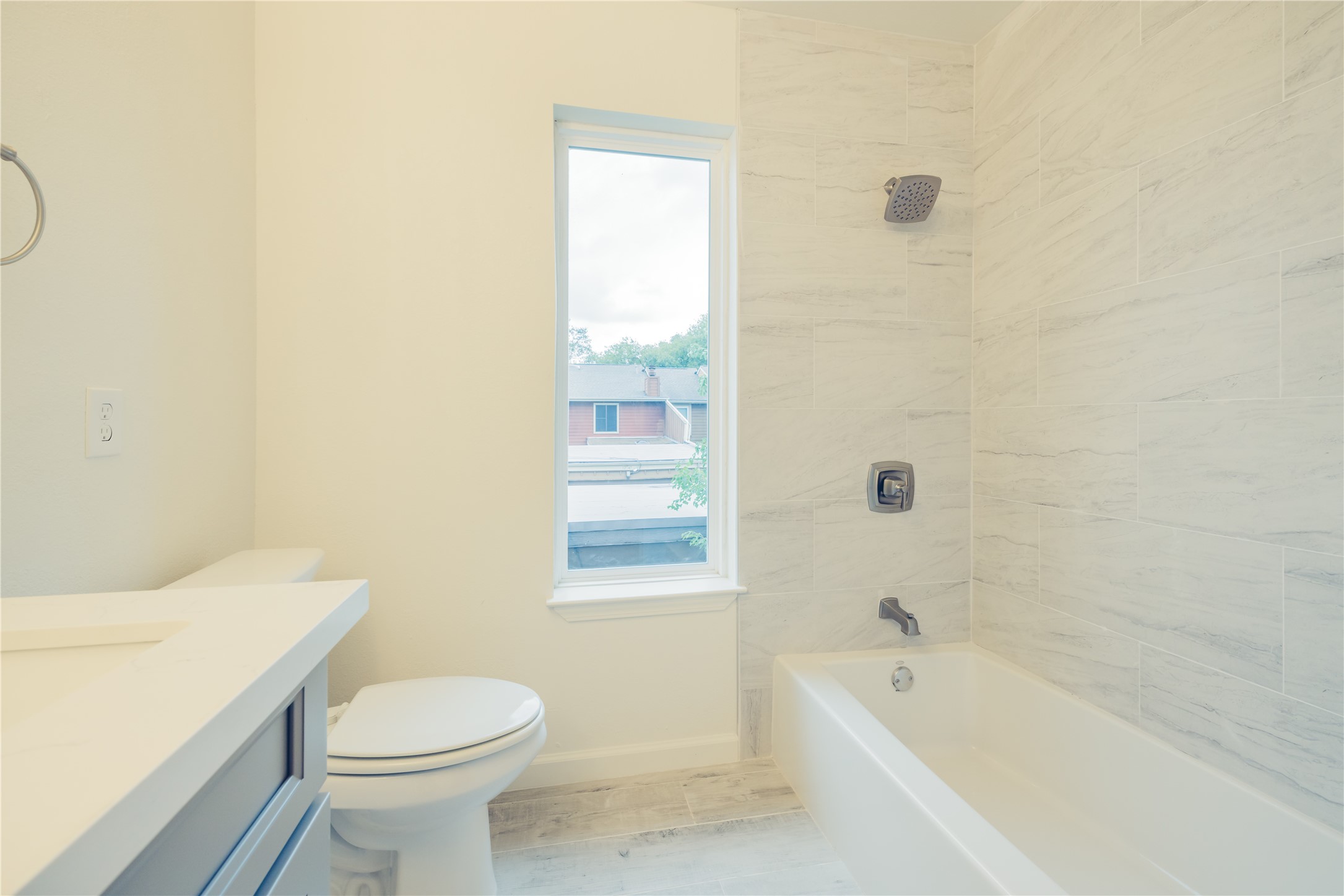 12553 Wellington Park Drive Property Photo 17