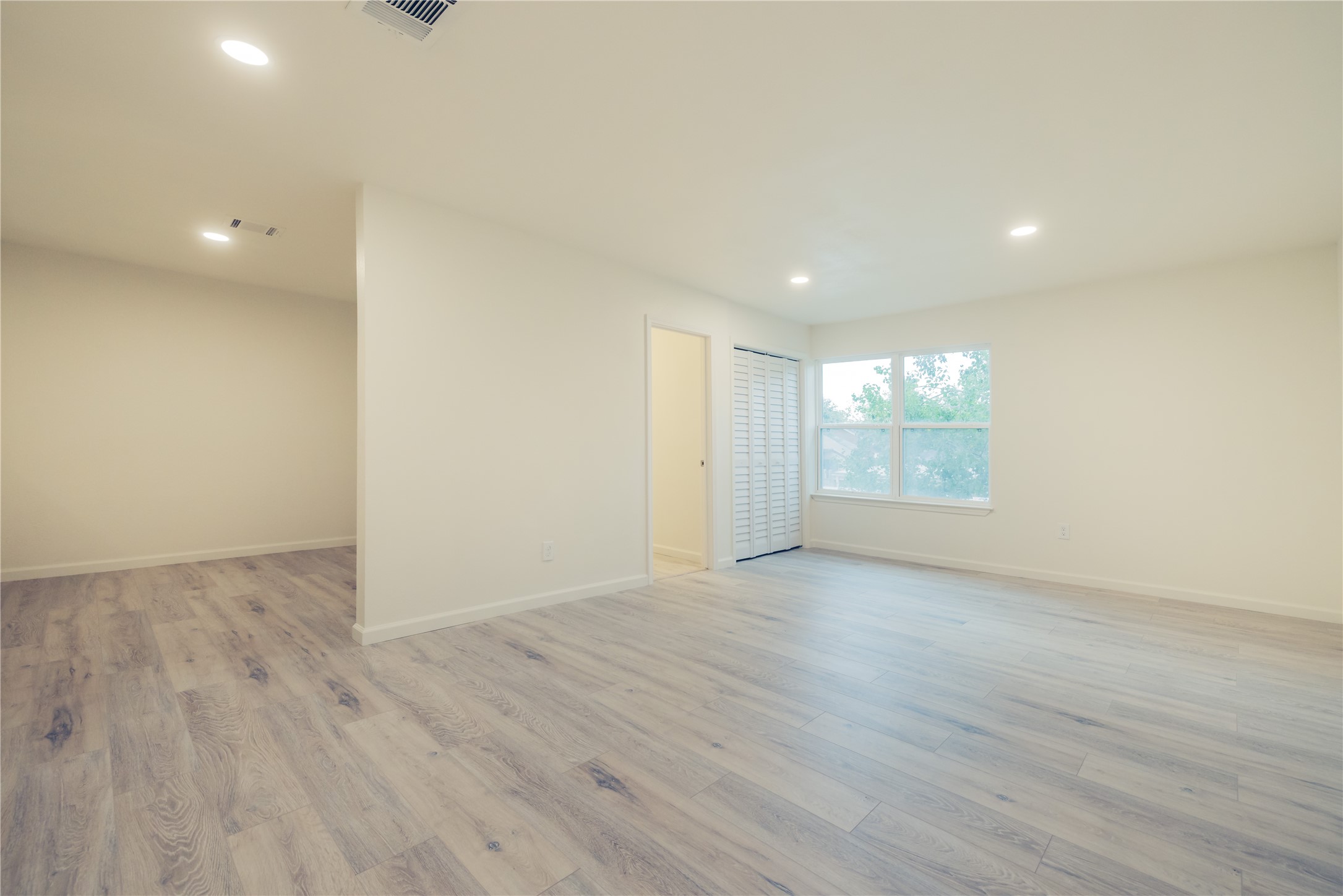 12553 Wellington Park Drive Property Photo 22