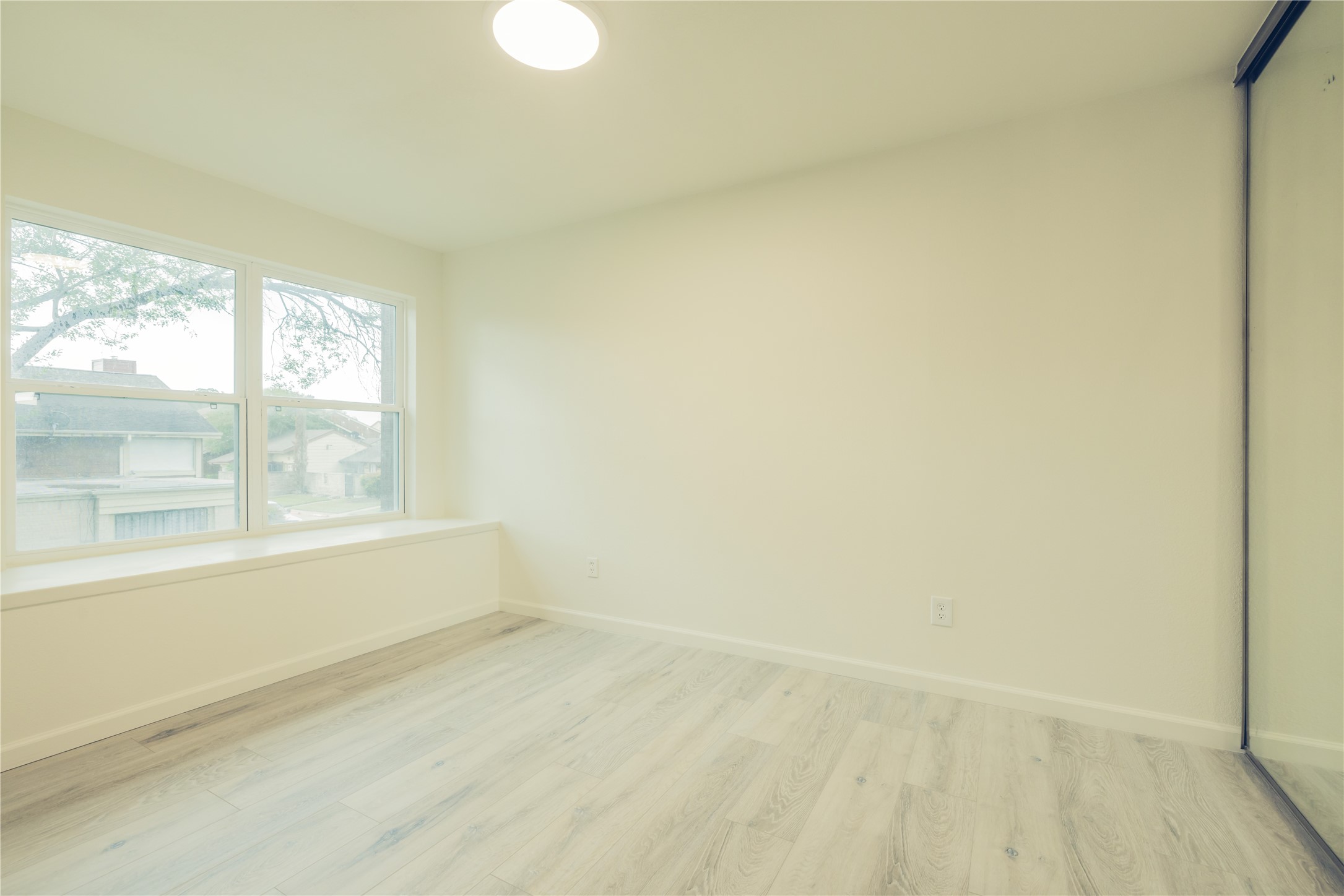 12553 Wellington Park Drive Property Photo 28