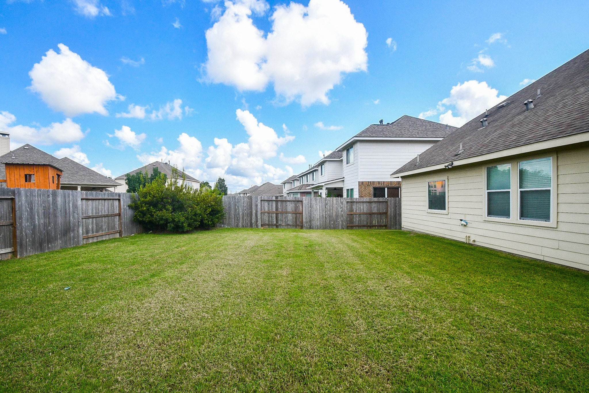 14319 Heath Falls Lane Property Photo 32