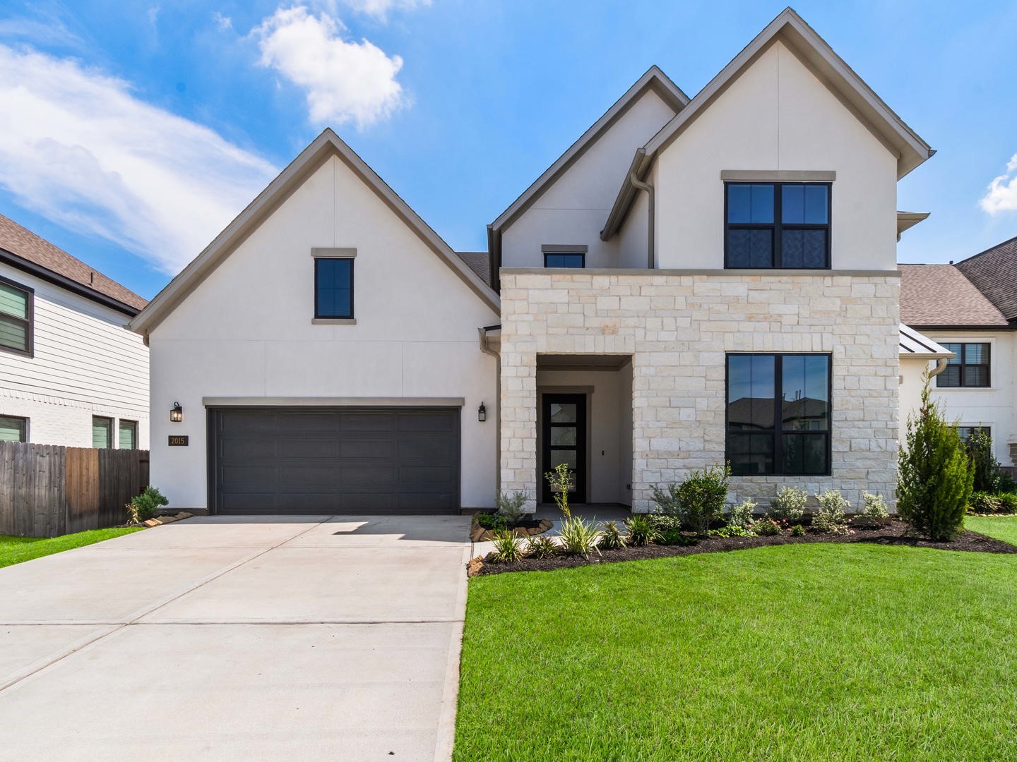 2015 Serene Springs Drive Property Photo 1