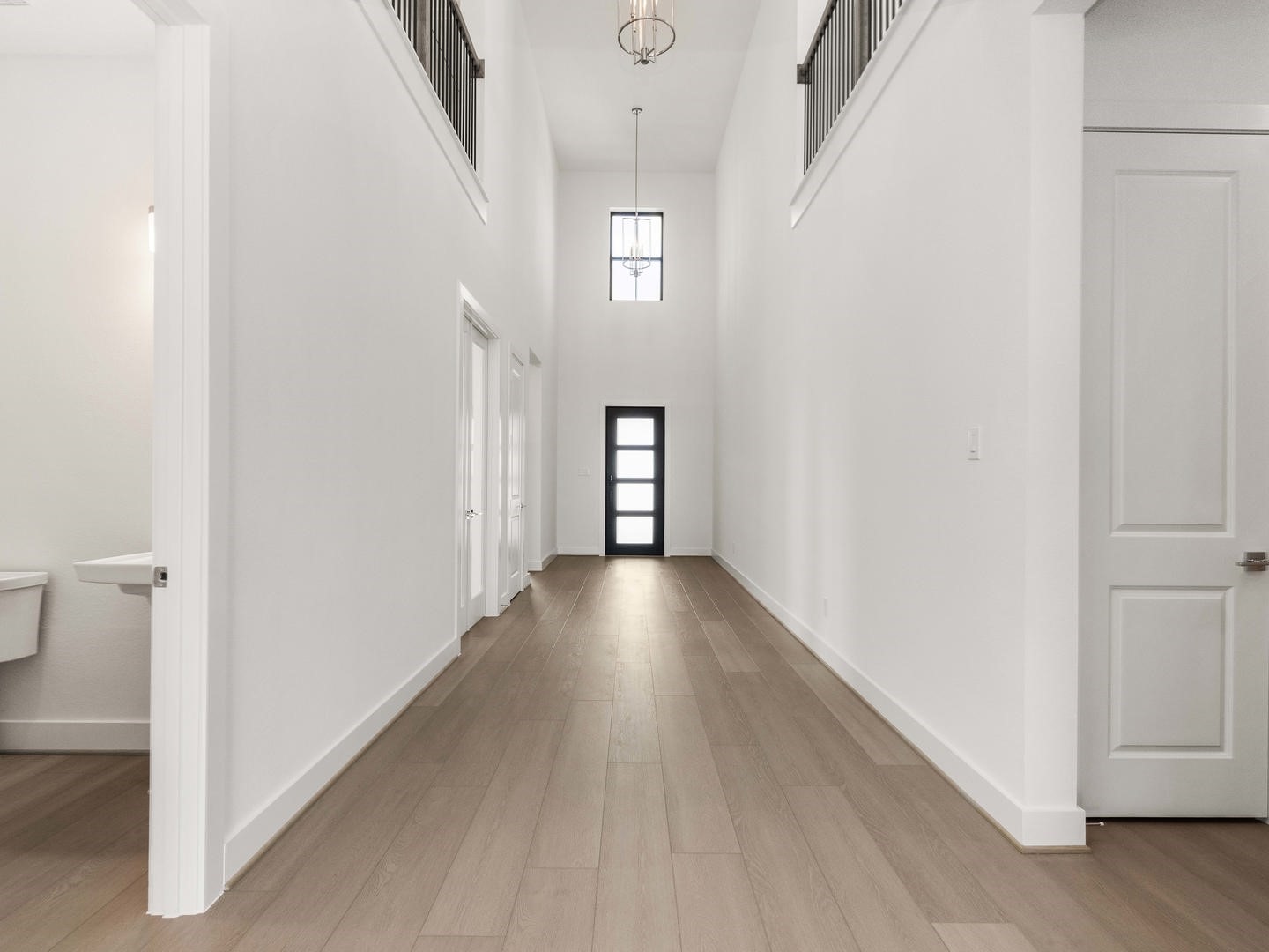 2015 Serene Springs Drive Property Photo 4