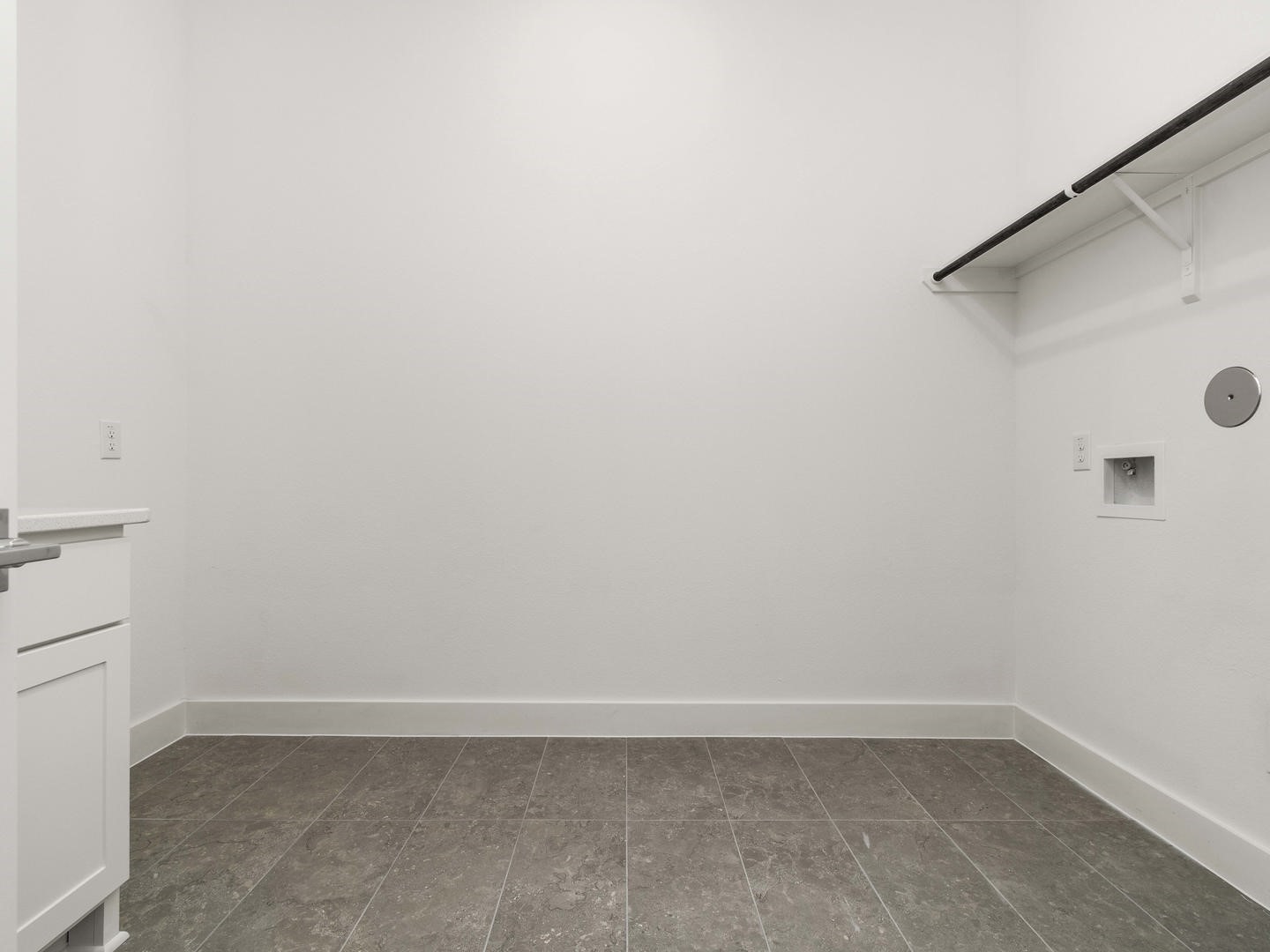 2015 Serene Springs Drive Property Photo 21