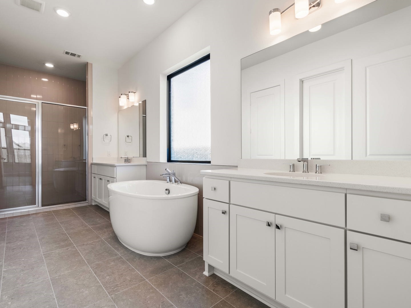 2015 Serene Springs Drive Property Photo 24