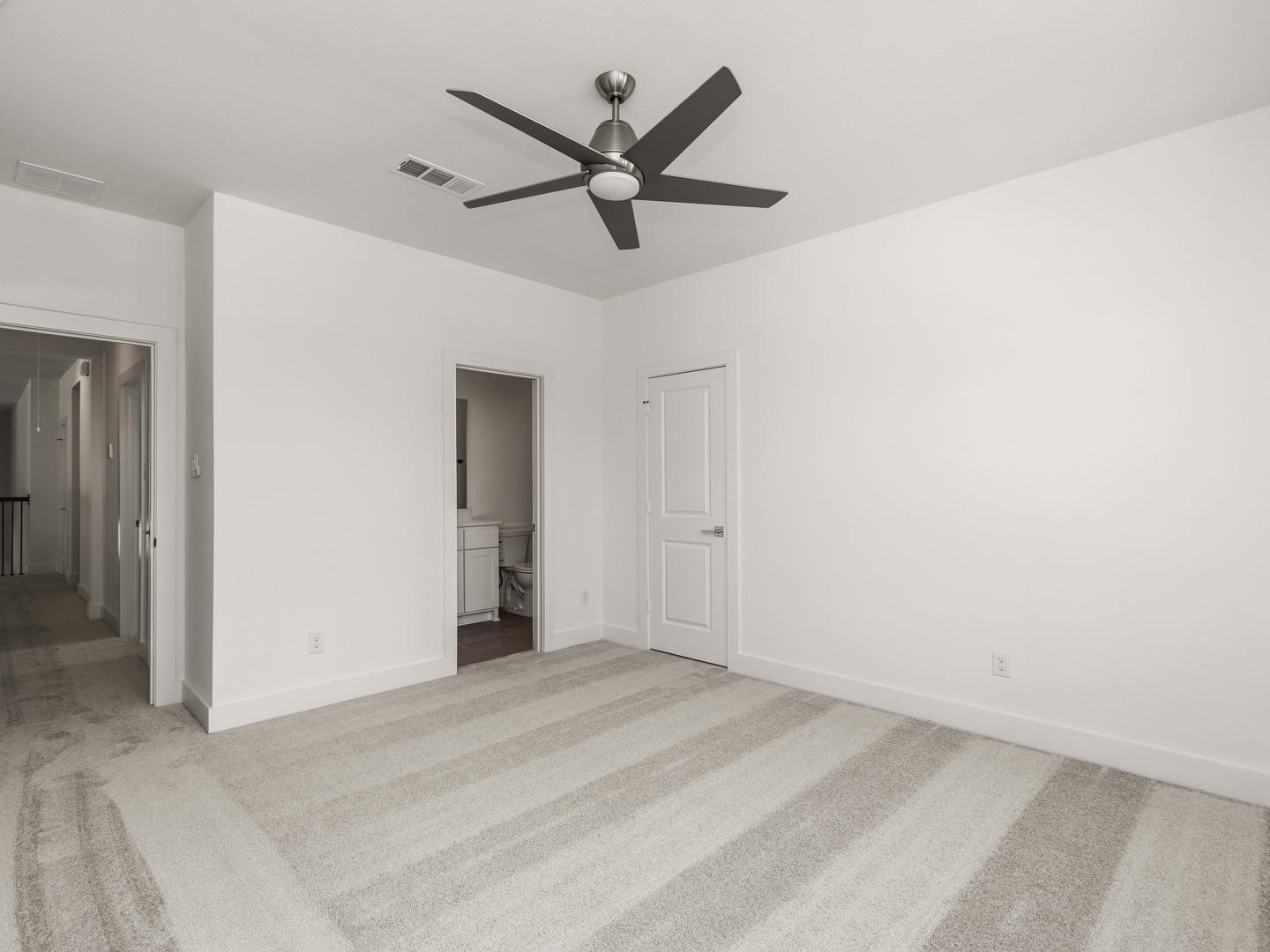 2015 Serene Springs Drive Property Photo 33