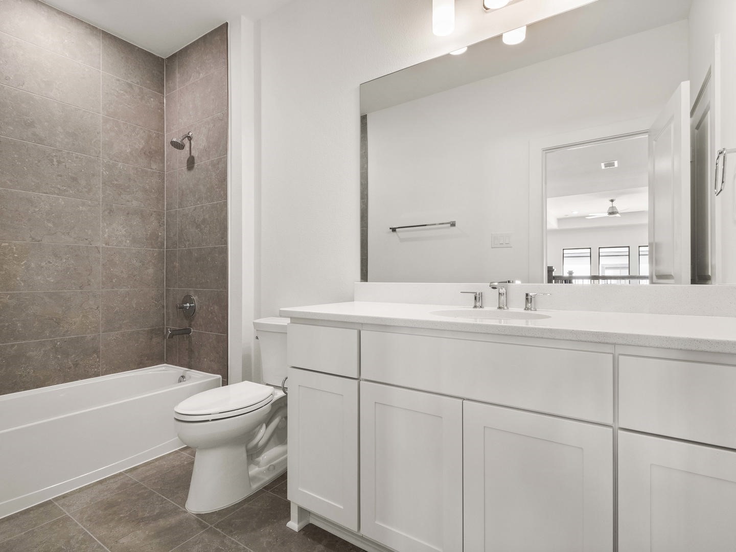2015 Serene Springs Drive Property Photo 37