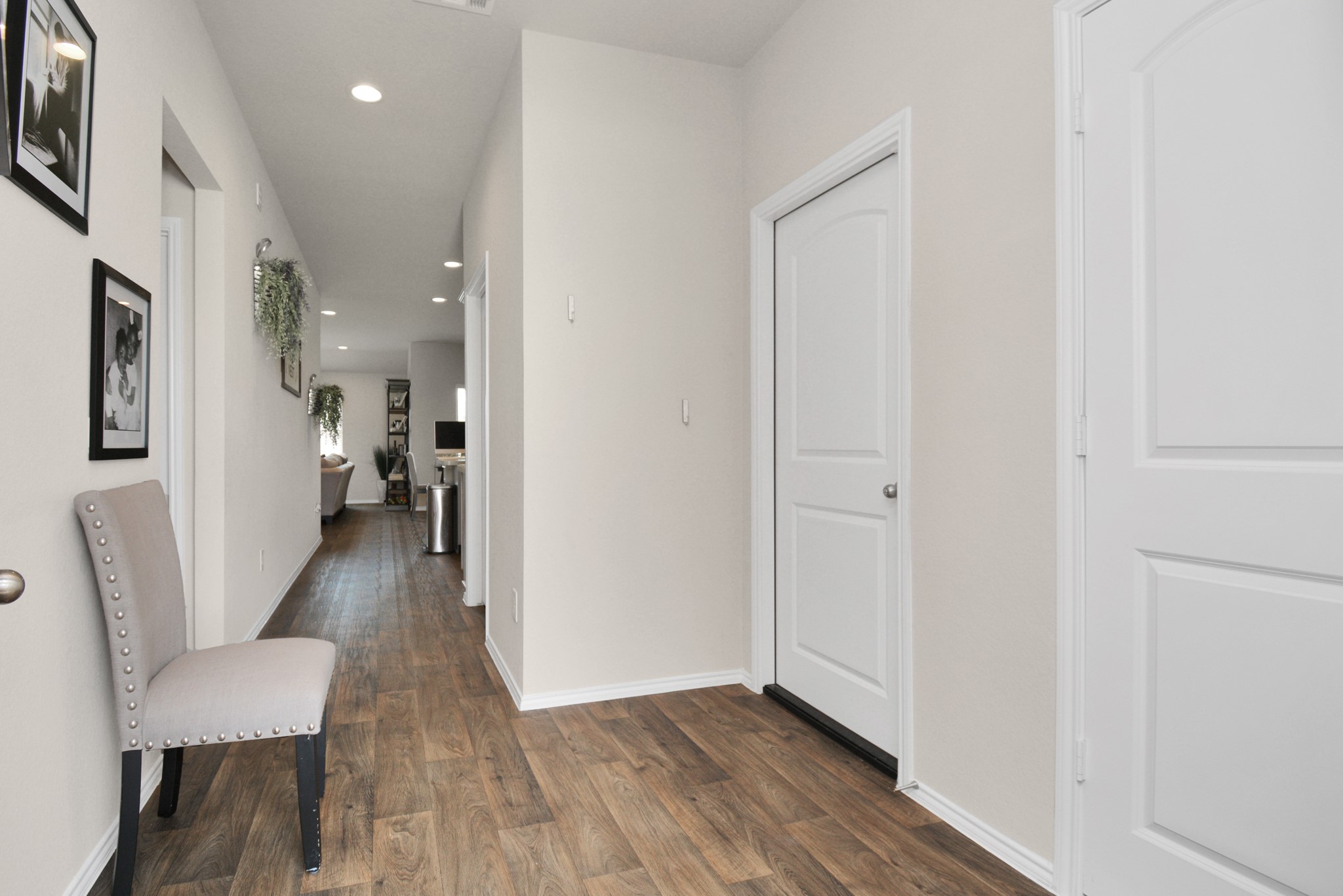21114 Waze Lewis Drive Property Photo 5