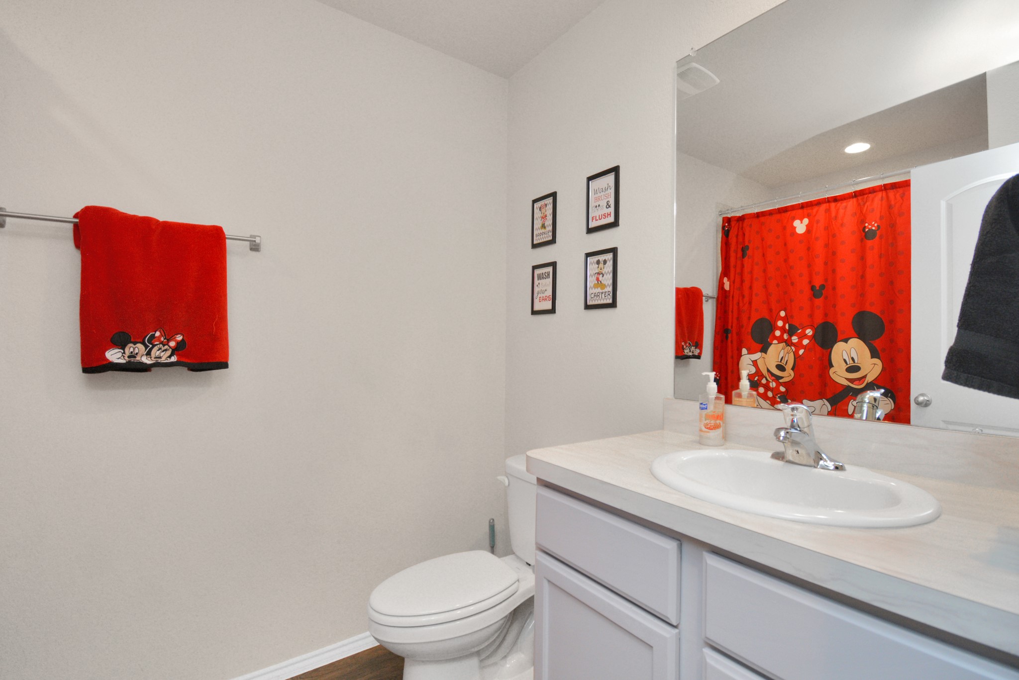 21114 Waze Lewis Drive Property Photo 11