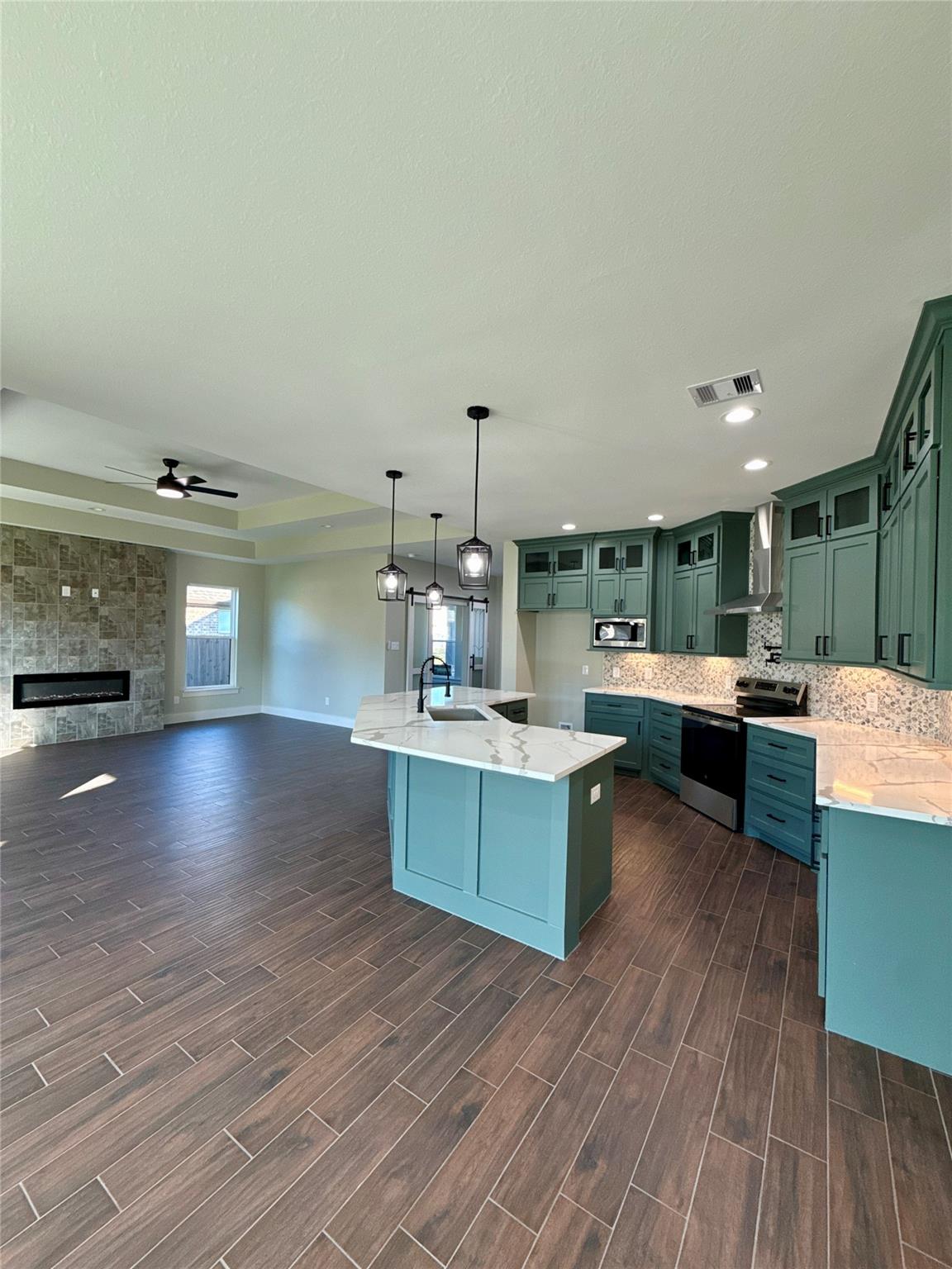 443 Wellshire Drive, West Columbia Tx 77486 Property Photo 10