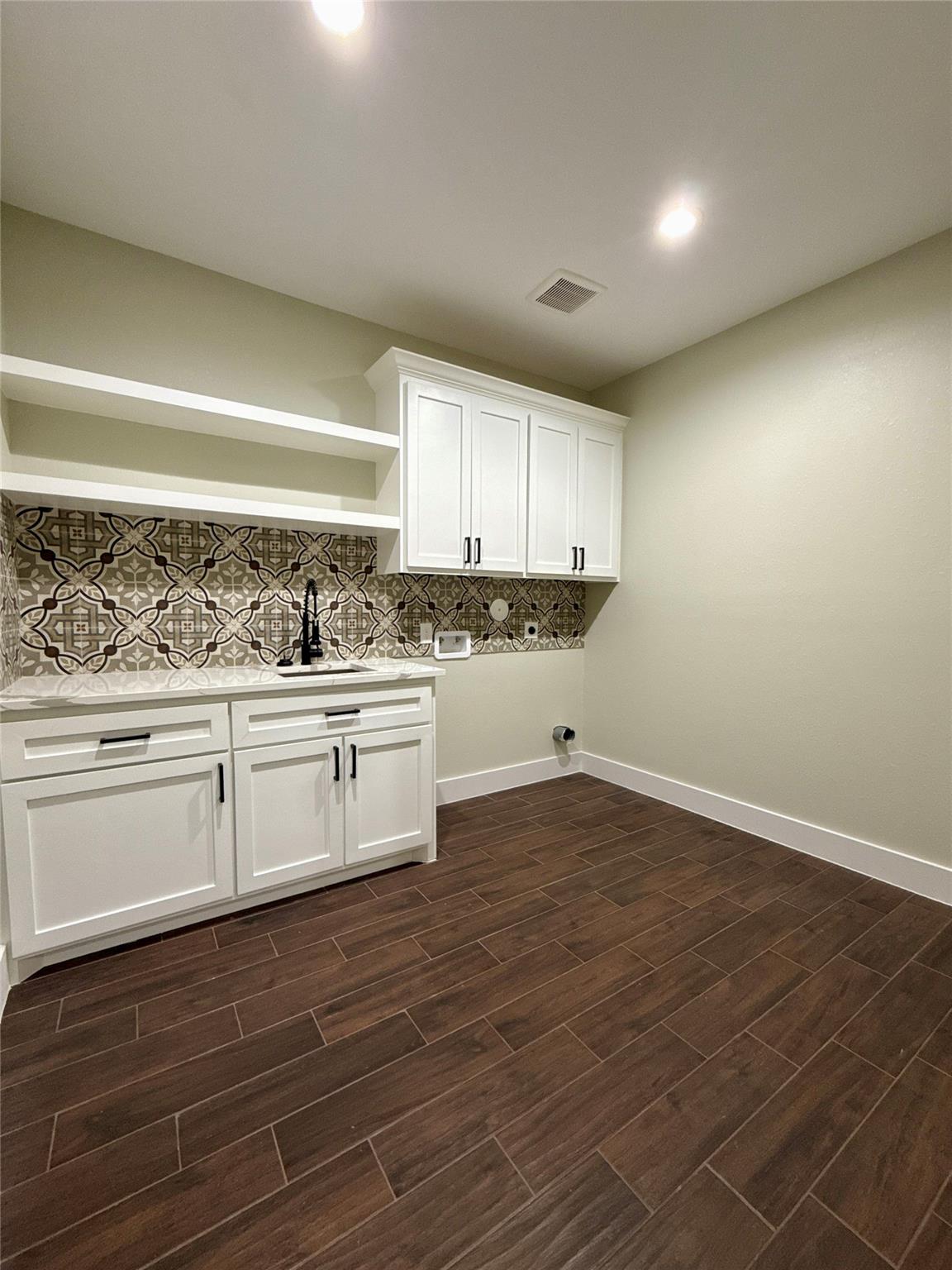 443 Wellshire Drive, West Columbia Tx 77486 Property Photo 25
