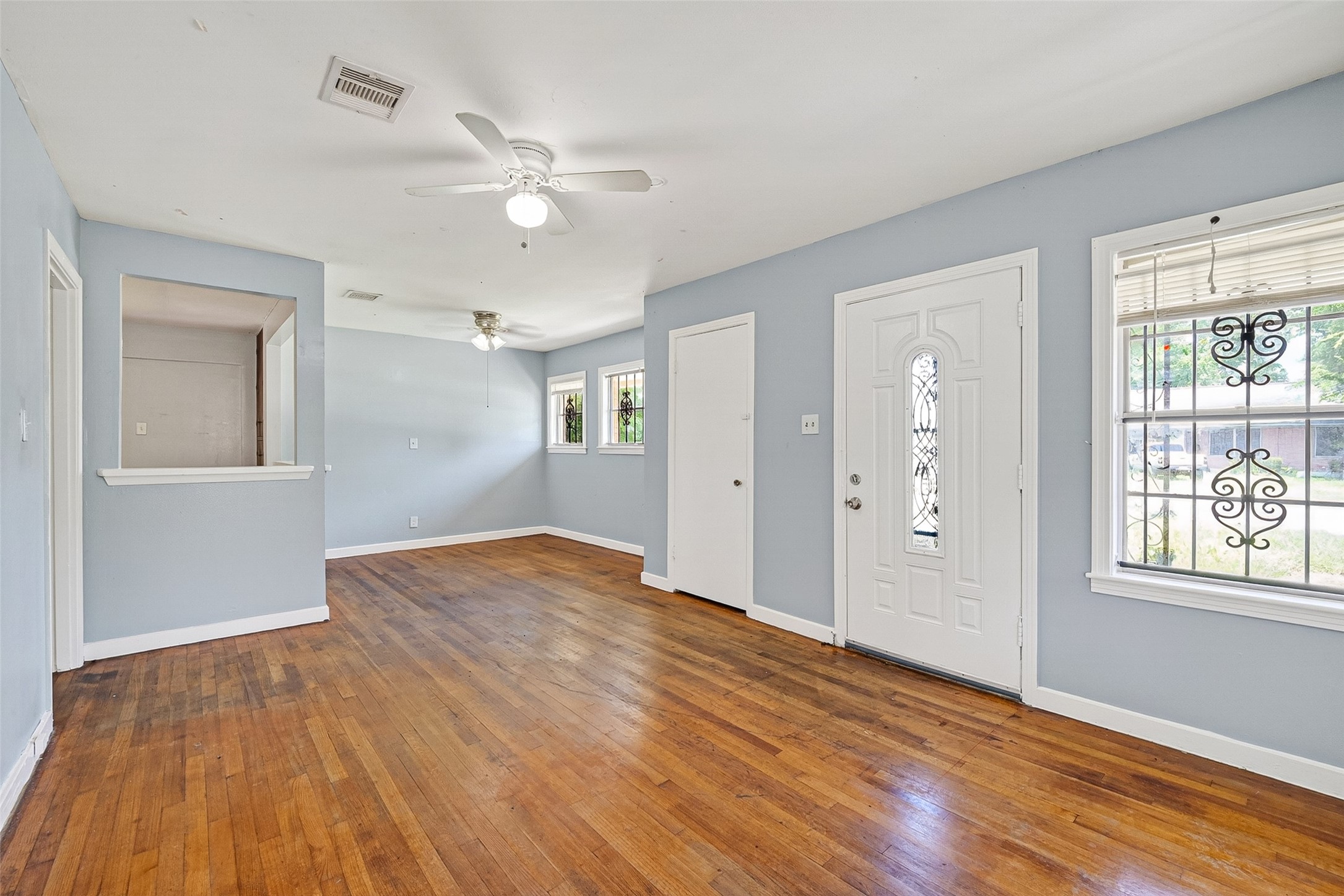 5934 Belmark Street Property Photo 7