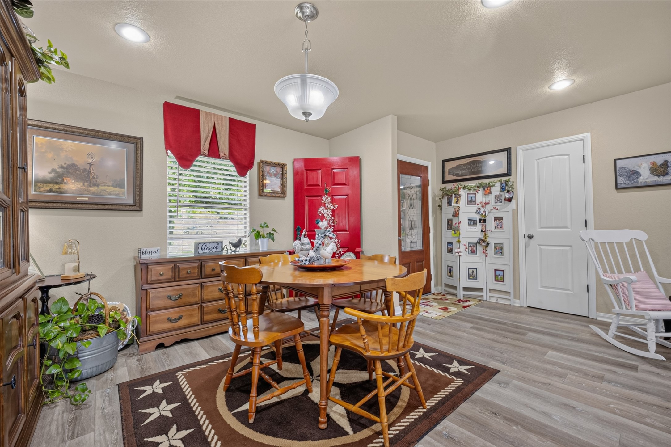 14116 Almeda School Road Property Photo 12