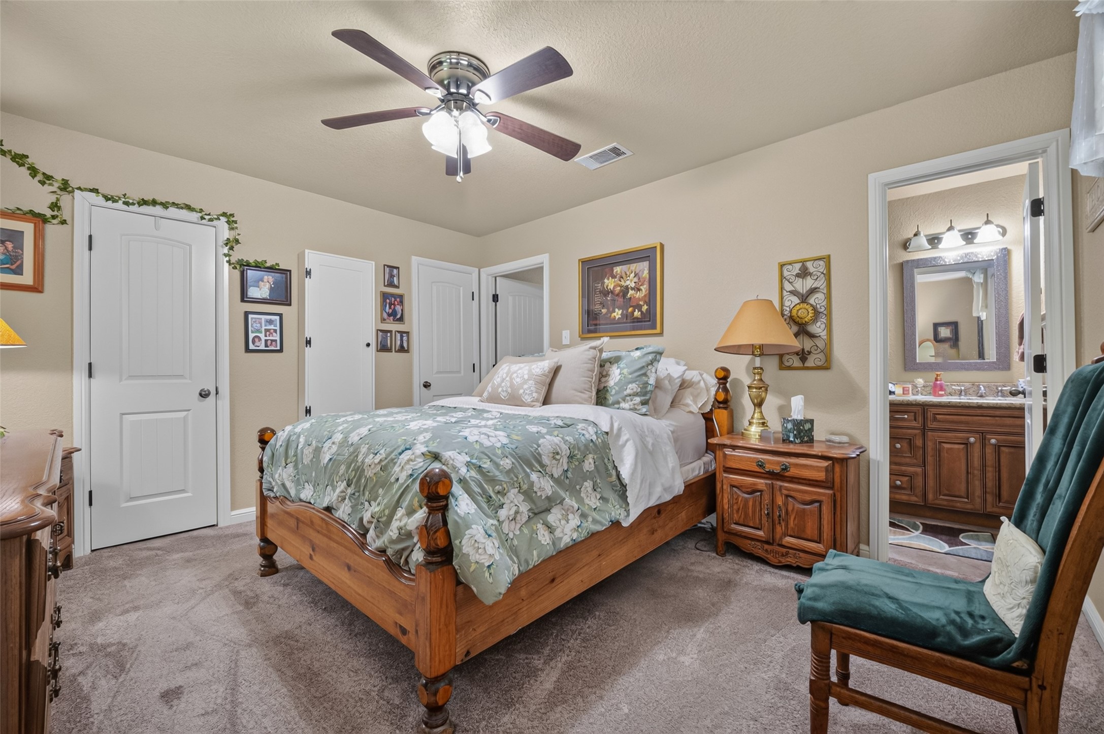 14116 Almeda School Road Property Photo 41
