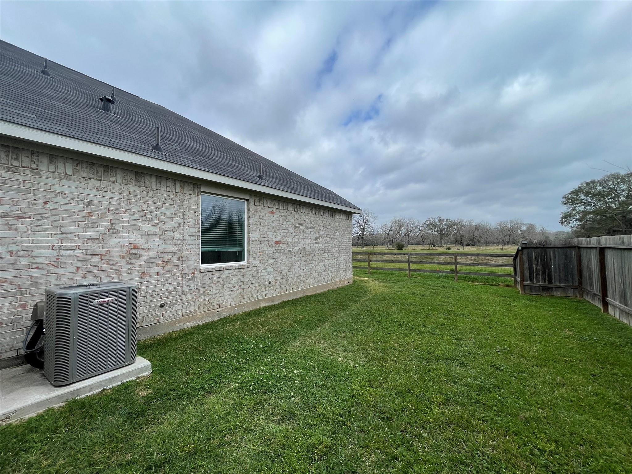418 Wellshire Drive Property Photo 33