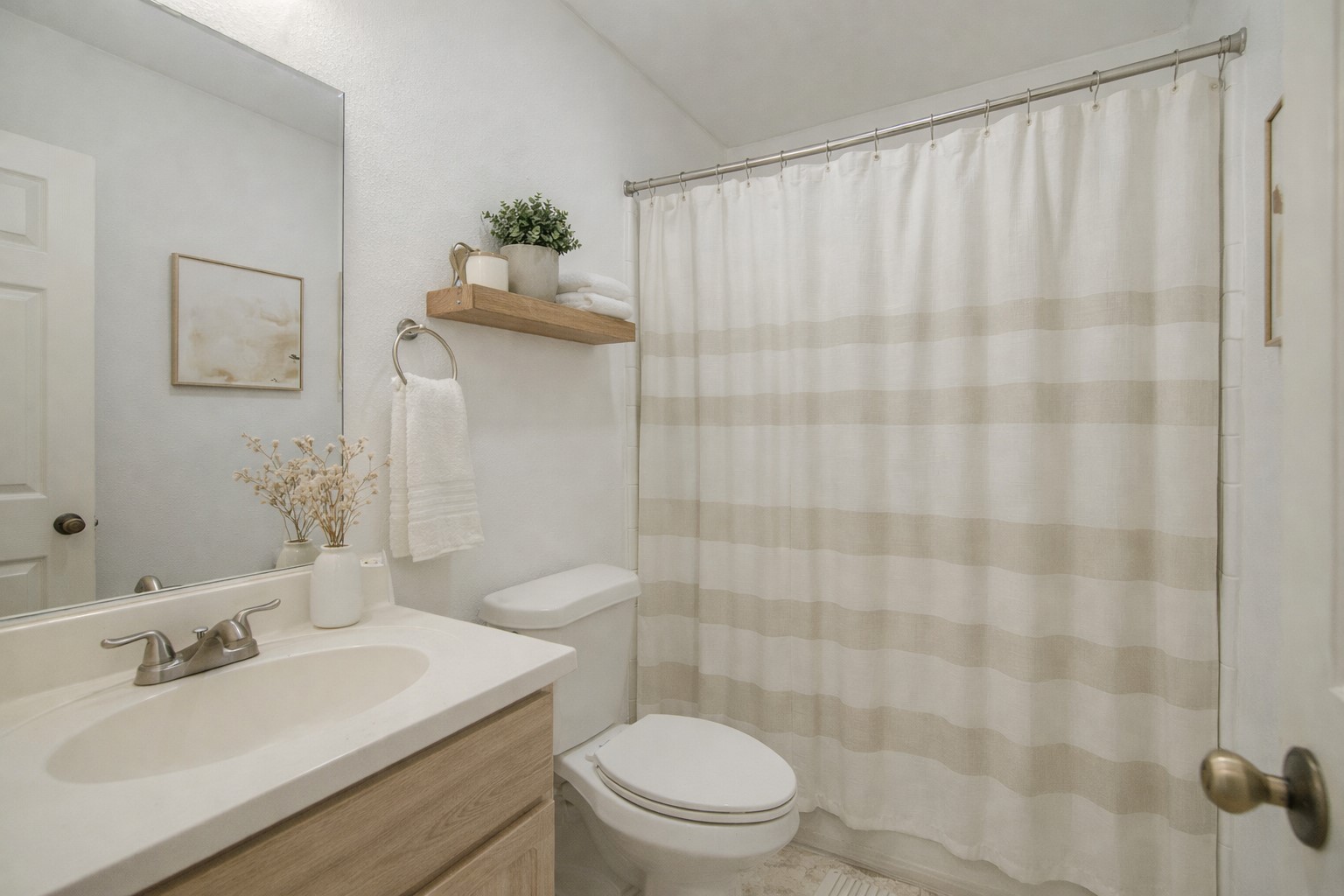 21002 Vista Trace Drive Property Photo 13